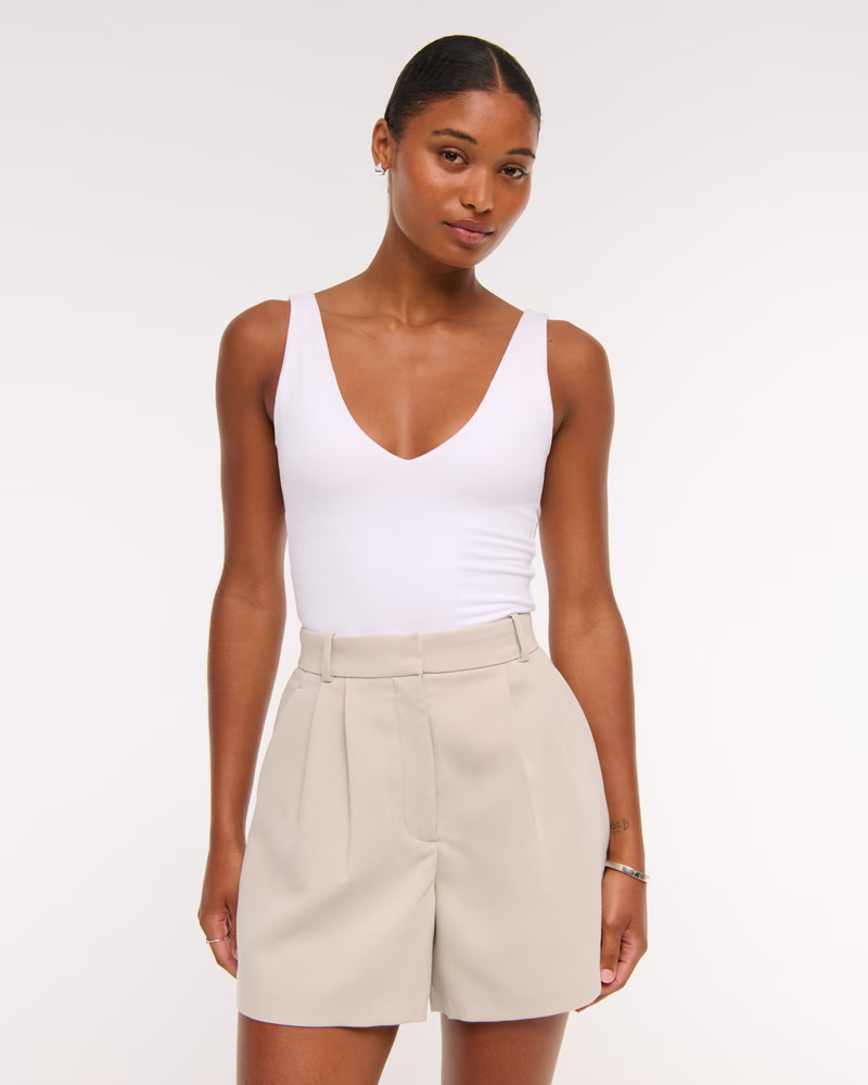 Women's Curve Love A&F Sloane Tailored Short | Women's Bottoms | Abercrombie.com | Abercrombie & Fitch (US)