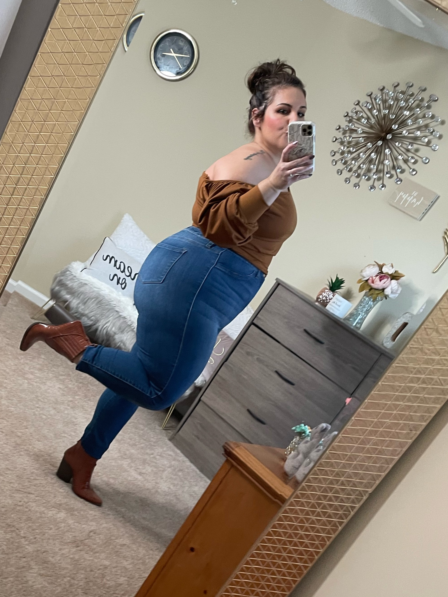 ✌🏼

#LTKSeasonal #LTKcurves #LTKstyletip