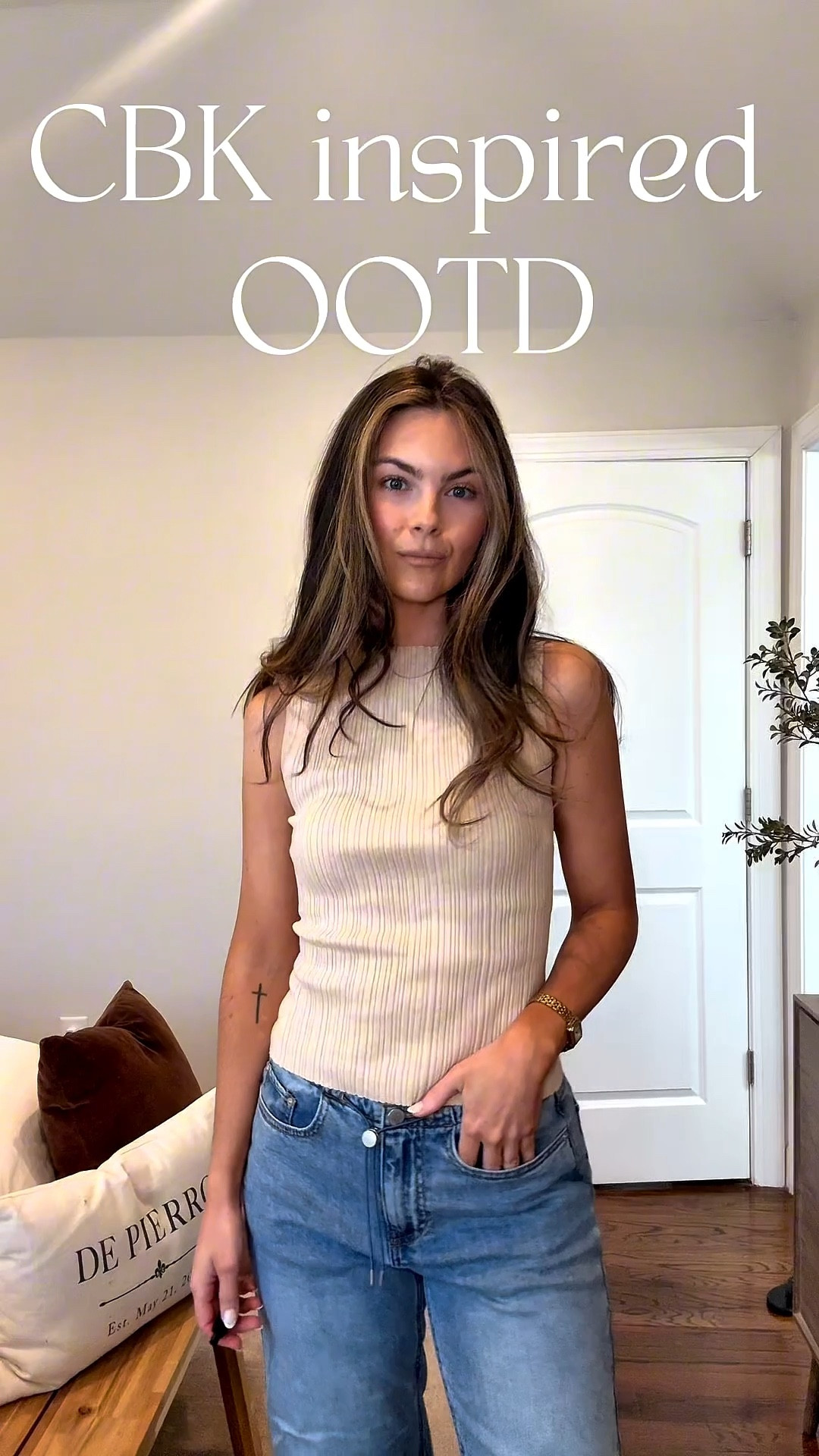 The most perfect CBK inspired cashmere and cotton top from @Quince! Wearing an XS 🤌🏻 linking some of my other Quince favorites! 

#quince #quincepartner #cbk #90sfashion #springtops #springoutfits 

#LTKootd