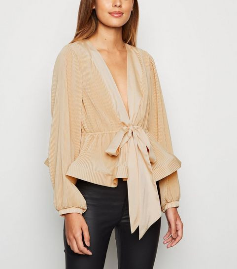 Cameo Rose Stone Pleated Satin Blouse | New Look | New Look (UK)