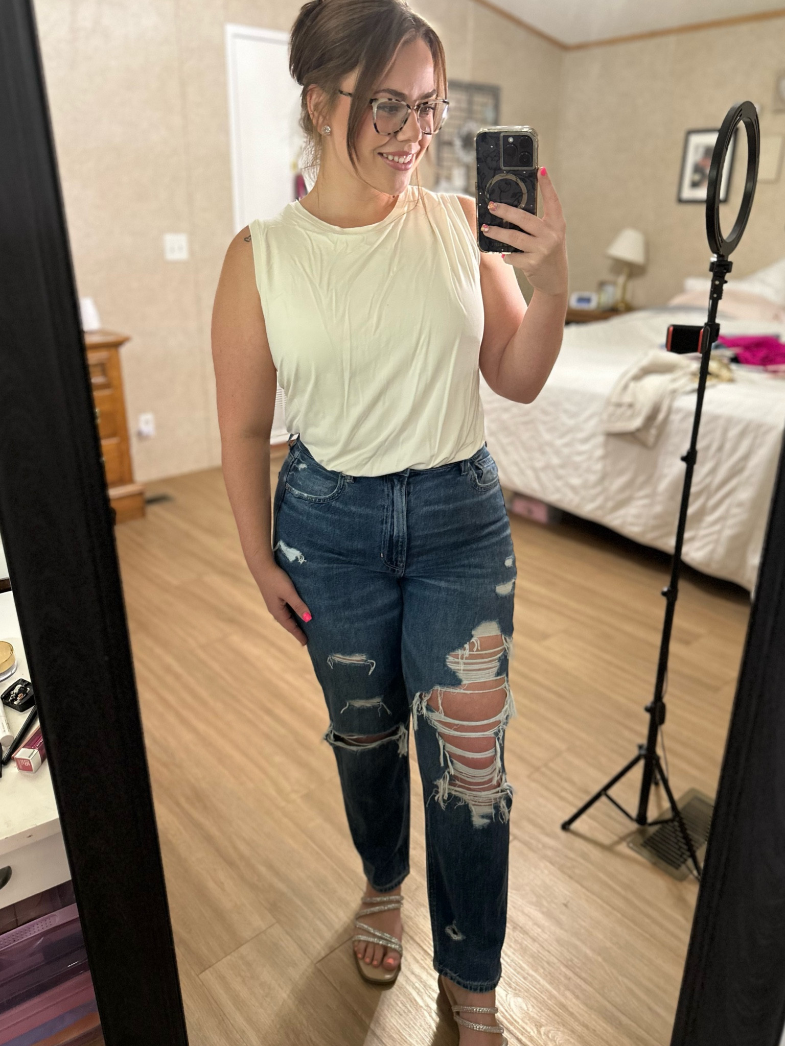$20 women’s drape front bodysuit - A New Day Cream XL🤎 
American Eagle Strigid mom jeans - size 12 

#LTKSeasonal #LTKcurves #LTKunder50