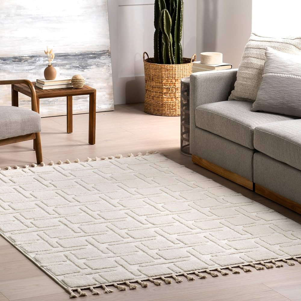 nuLOOM Alafia Geometric 7x9 Area Rug for Living Room Bedroom Dining Room Kitchen, Off White | Amazon (US)