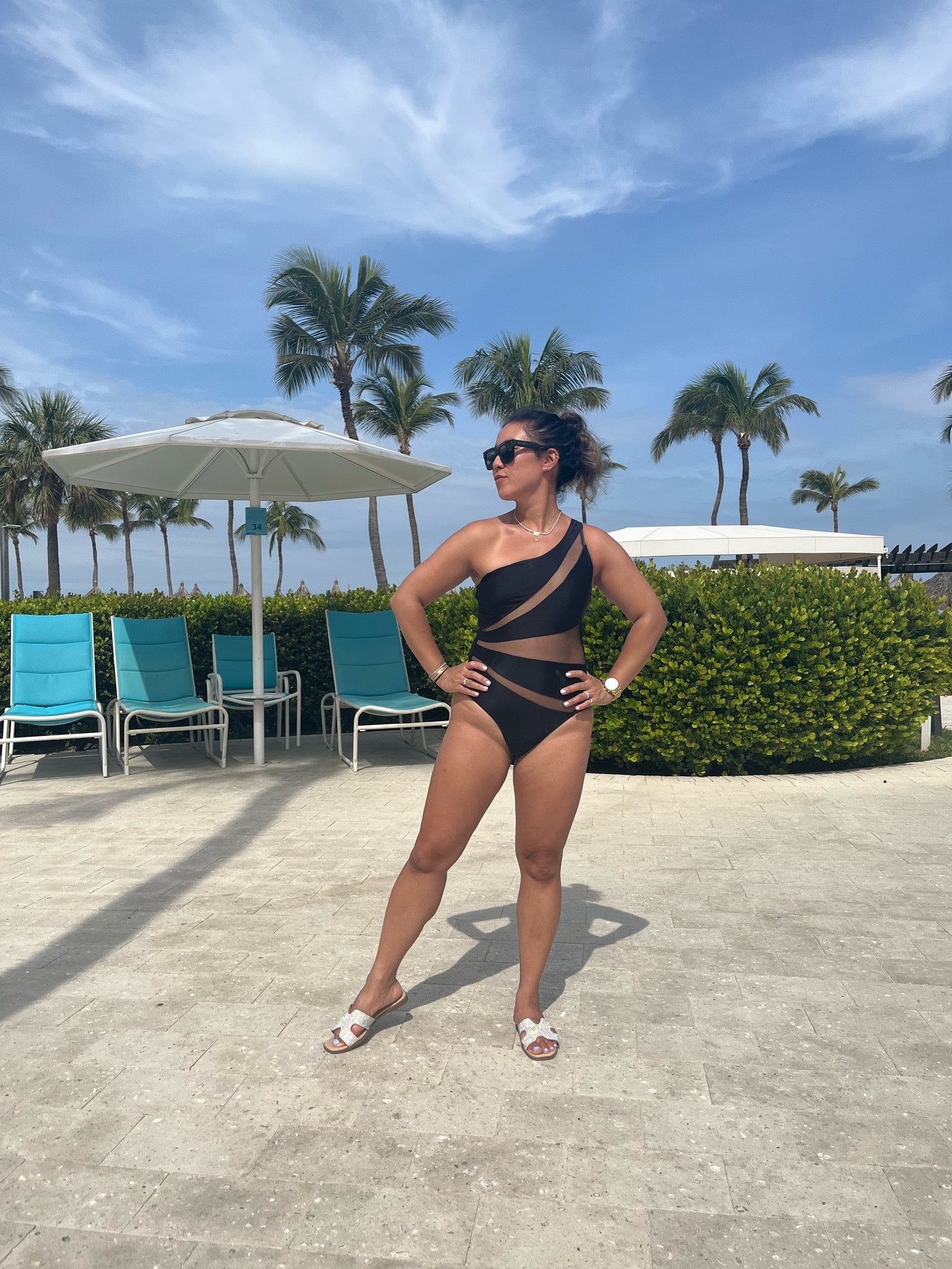 So much love for this suit. It’s a flattering show stopper. This suit washes well and is more than a year old. I’ve worn it everywhere! Yes, the tan lines are weird. Plan accordingly. I’m wearing an xs. My suit is almost sold out, I’m linking a similar one.

#LTKFindsUnder50 #LTKShoeCrush #LTKItBag