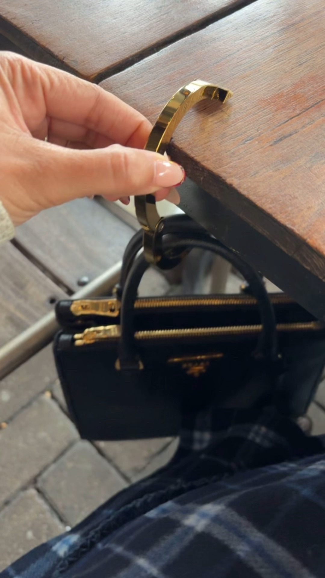 Want a cute, reliable, safe way to deal with your bag while at a restaurant - this cute bag hook looks like a bag accessory, but olds your bag on the table!!!
Perfect stocking stuffer!!!


#LTKGiftGuide #LTKFindsUnder50 #LTKdayinmylife