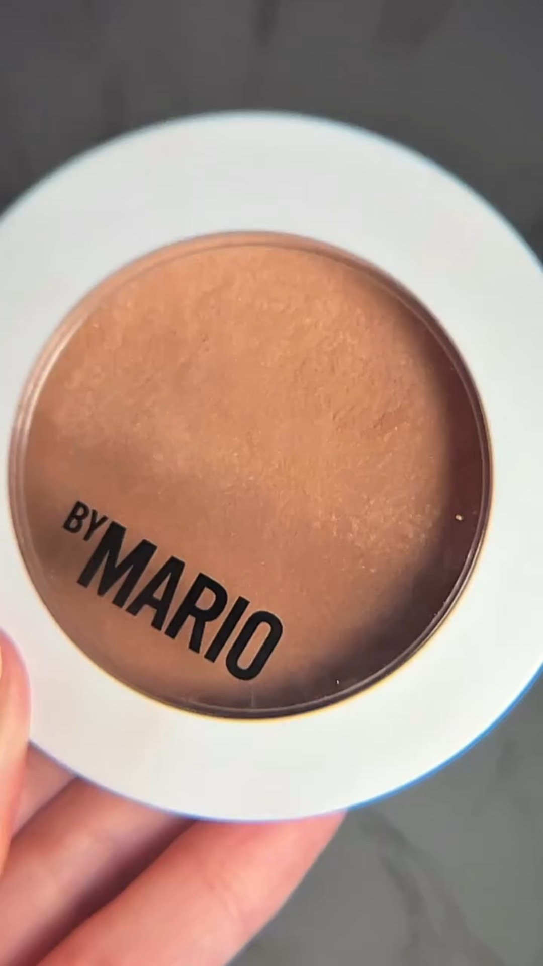 Get ready for that summer, sun-kissed glow ✨💋
The ultimate skin glow-up: blur, bronze, and perfect in one step with Makeup By Mario’s Soft Sculpt Skin Perfector. Obsessed is an understatement 🤩

#makeupbymario #skinperfector #glowyskin #nofilterneeded #makeuplover #beautyessentials #bronzedglow #everydaymakeup #makeupmusthave #cleanbeautymakeup

#LTKFindsUnder100 #LTKFindsUnder50 #LTKBeauty