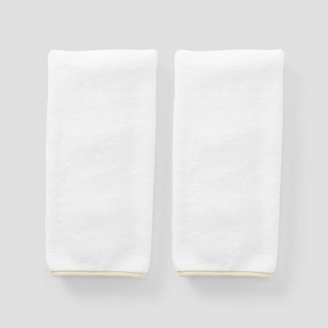 Monogrammed Plush Luxury Hand Towels | Weezie | Weezie Towels