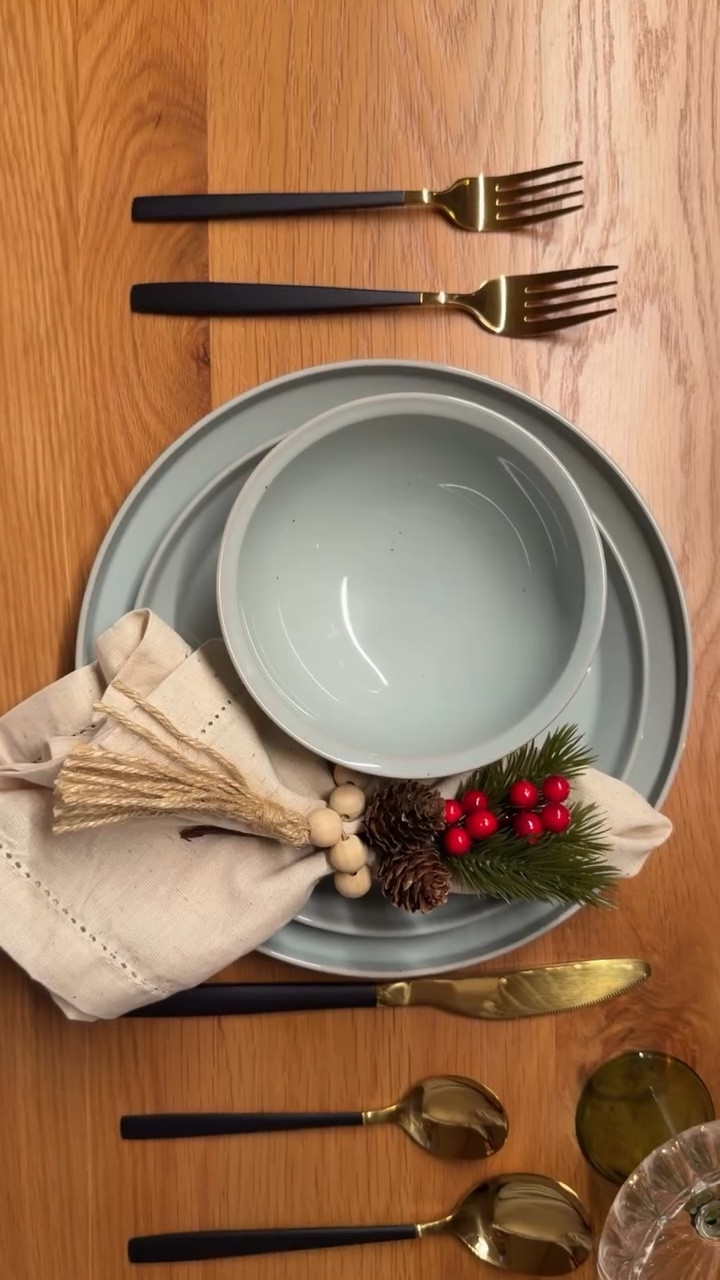 I’ve been slowly curating pieces that feel timeless, and this dinnerware set instantly earned a spot in my home.

The Rim Earth Gray Collection from @unisonhome is crafted in Hasami, Japan—a place where porcelain making has been perfected for centuries. I love the soft gray tone, the subtle sheen, and that clean raised rim that keeps even saucy dishes perfectly contained.

It’s simple, functional, and beautiful… and it makes every meal feel a little more intentional. 🤍🍽️

Truly one of those pieces you use every day and never get tired of.

Comment ‘Shop’ to receive a link to shop this gorgeous dinnerware! 

#unisonhome #dinnerwareset #tablescapestyling #simpleandstylish #organicmodern #transitionaldesign #