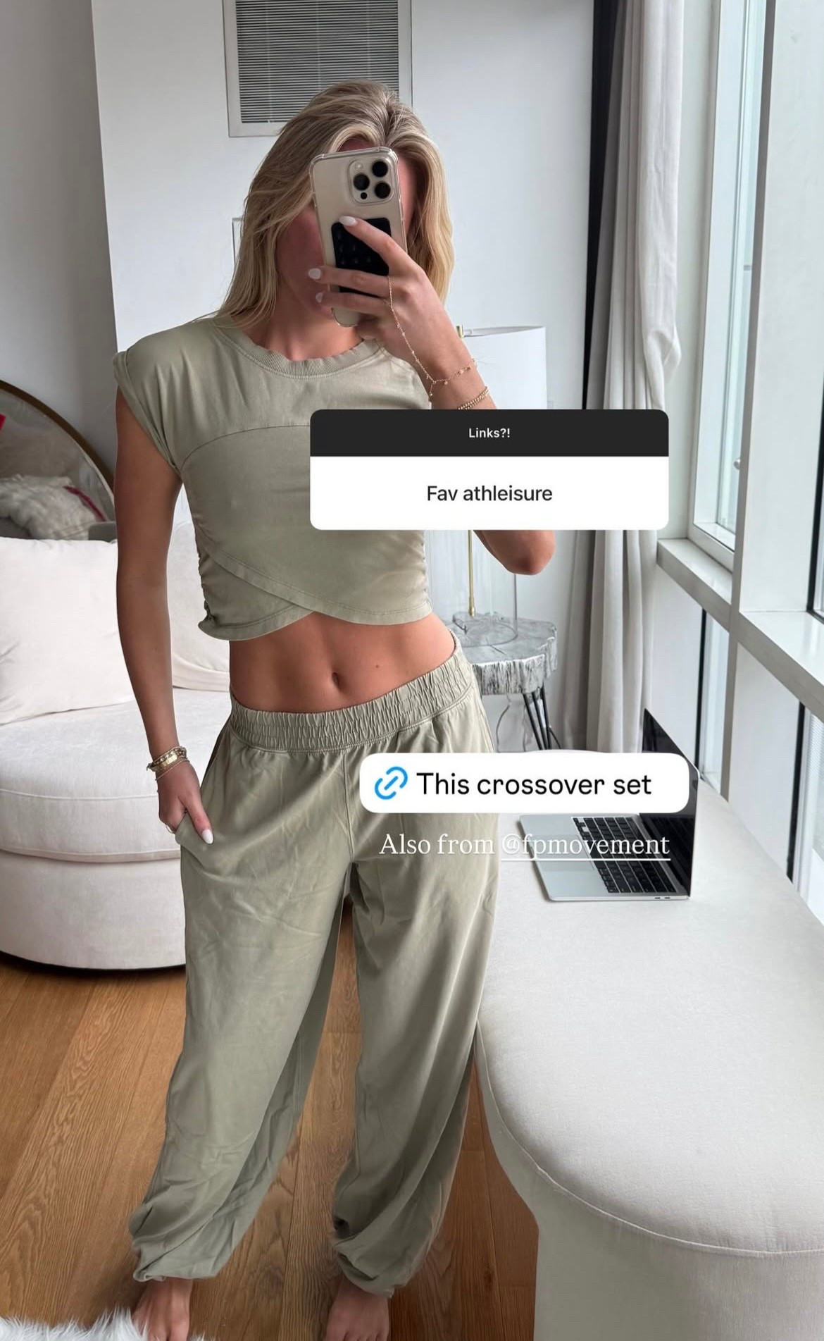 One of my favorite athleisure sets

#LTKSeasonal #LTKActive #LTKStyleTip
