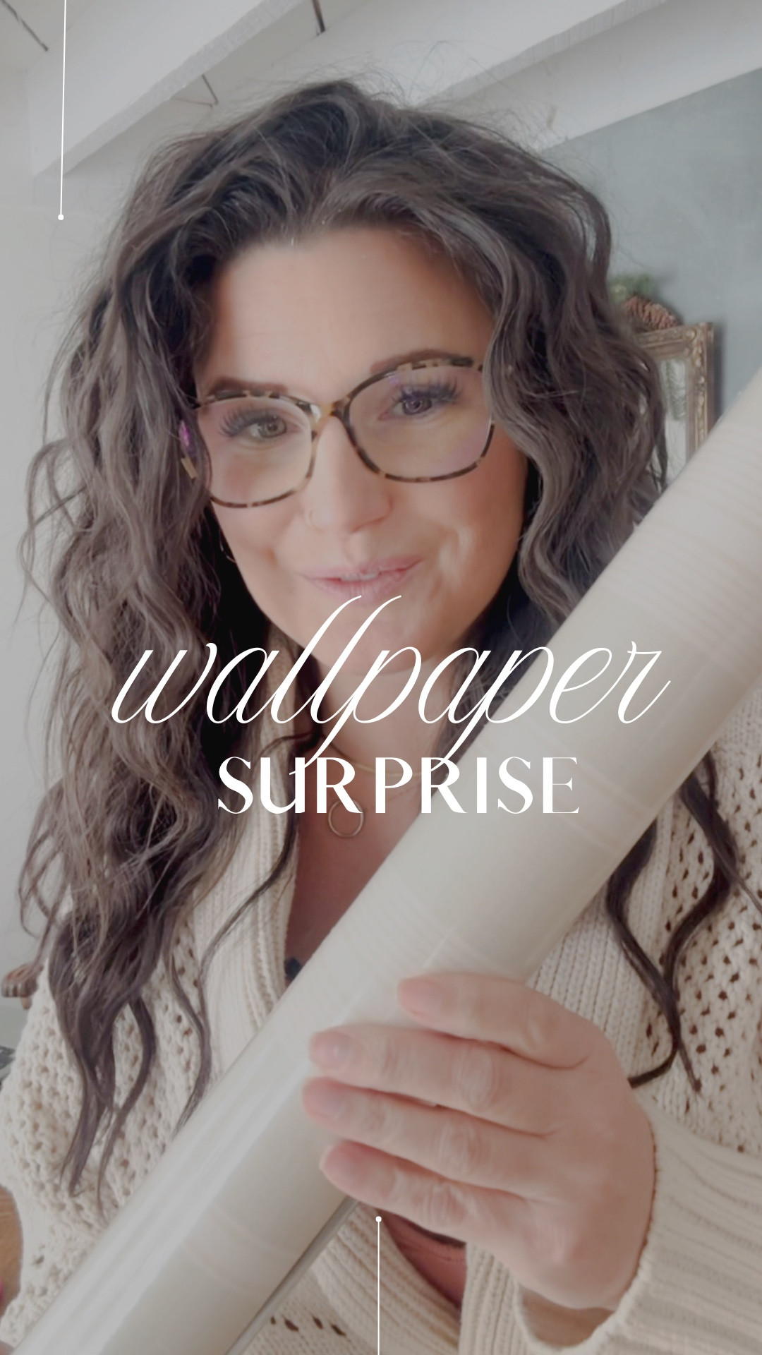 Not a sample, instead I purchased the entire roll just to see how I felt about it in person. 

The robes are a bit softer than k had originally anticipated but it is very pretty 

#wallpaper 

#LTKHome