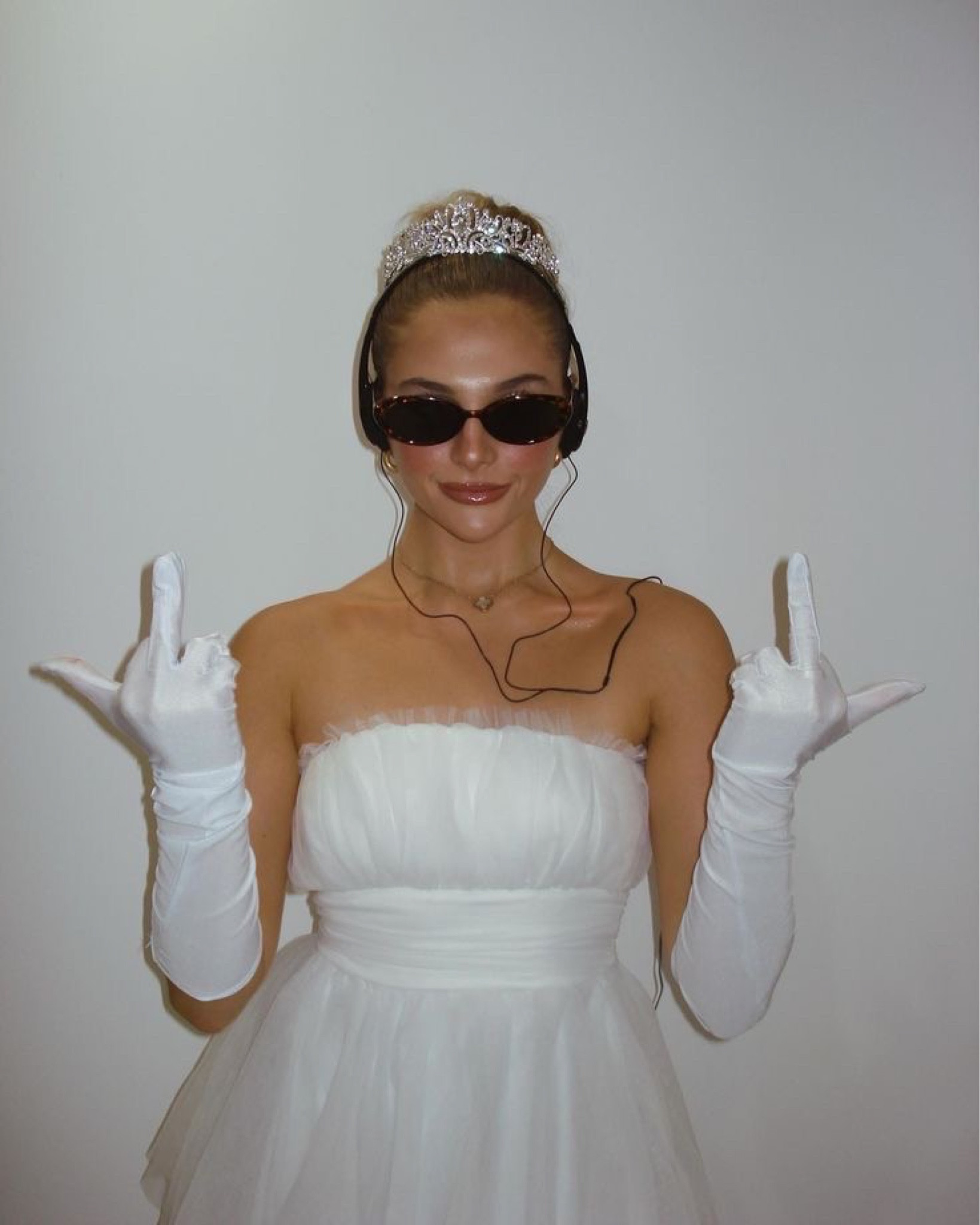 My viral Princess Diaries Mia Thermopolis #halloweencostumes #princessdiaries #costume

#LTKHalloween #LTKfindsunder100