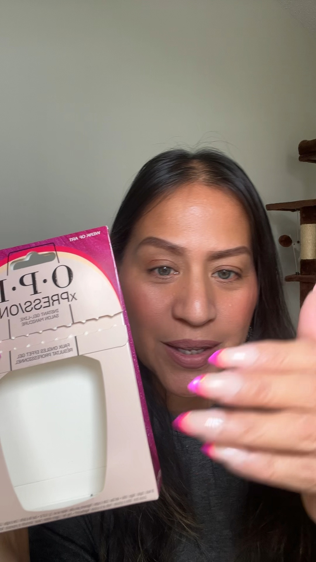 I love press on nails 

#LTKOver40 #LTKStyleTip #LTKFindsUnder50