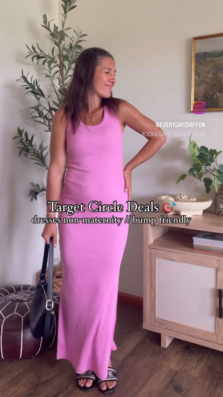 2 ribbed dresses 30% off! Both non-maternity but bump friendly. Wearing my true size small.

Target circle week
Summer dresses
Summer dress
Bump style 

#LTKSummerSales #LTKBump #LTKFindsUnder50