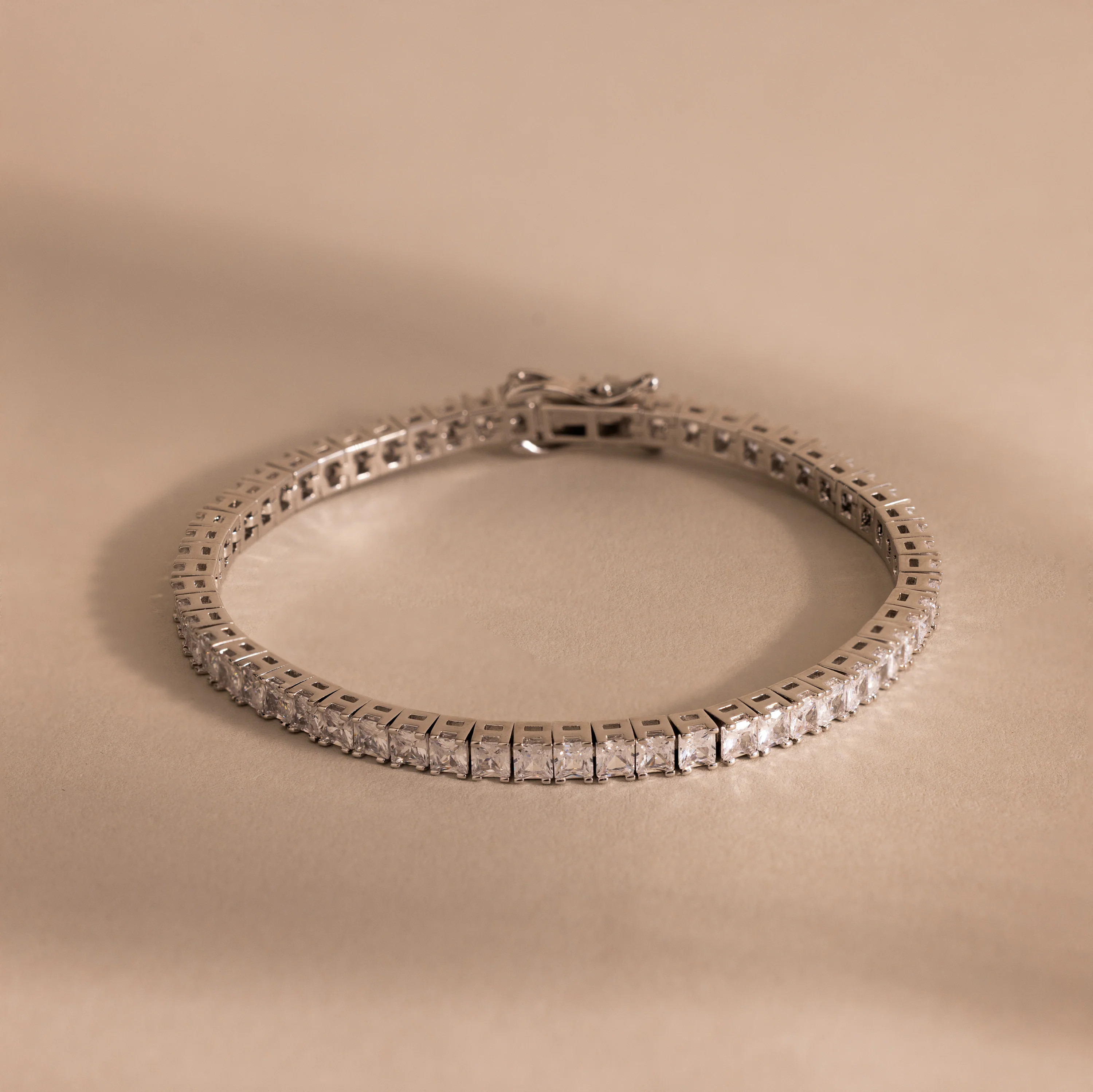 Bold Princess Cut Diamond Tennis Bracelet in Silver | Caitlyn Minimalist | Caitlyn Minimalist