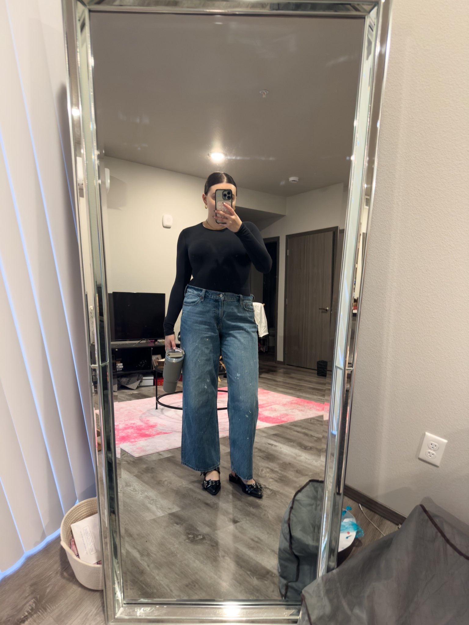 What I wore to a sushi making class! Such a fun experience 🍣

I’m wearing a M bodysuit, size 31 jeans and size 9 flats

#LTKMidsize #LTKSeasonal #LTKFindsUnder100