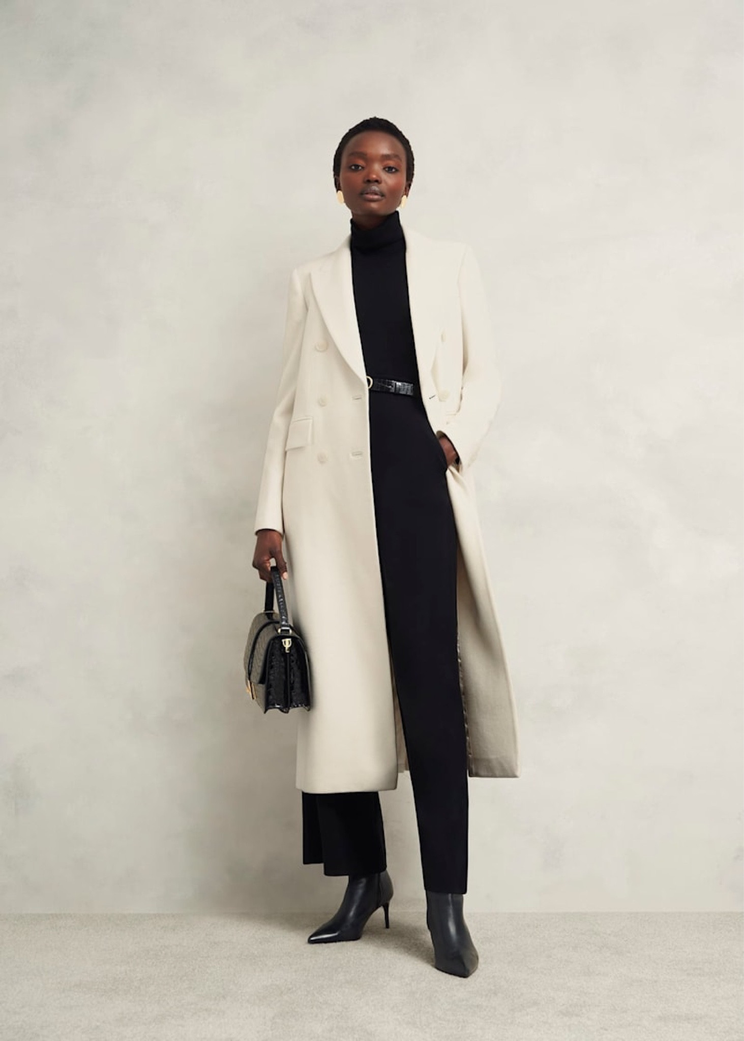 Dream Coat!!!! This is the NEW in Juniper Double Breasted Wool Coat in Ivory by Hobbs London. I saw it during their Press Day and was smitten - repeatedly enquiring when it would drop! Better still, it’s currently on promotion with 25% off but this is to end soon. Love the coat teamed with black roll neck, trousers, ankle boots and a black leather handbag - sheer monochrome class! 

#hobbslondon #coats #whitecoat #monochrome

#LTKsale #LTKautumn #LTKuk