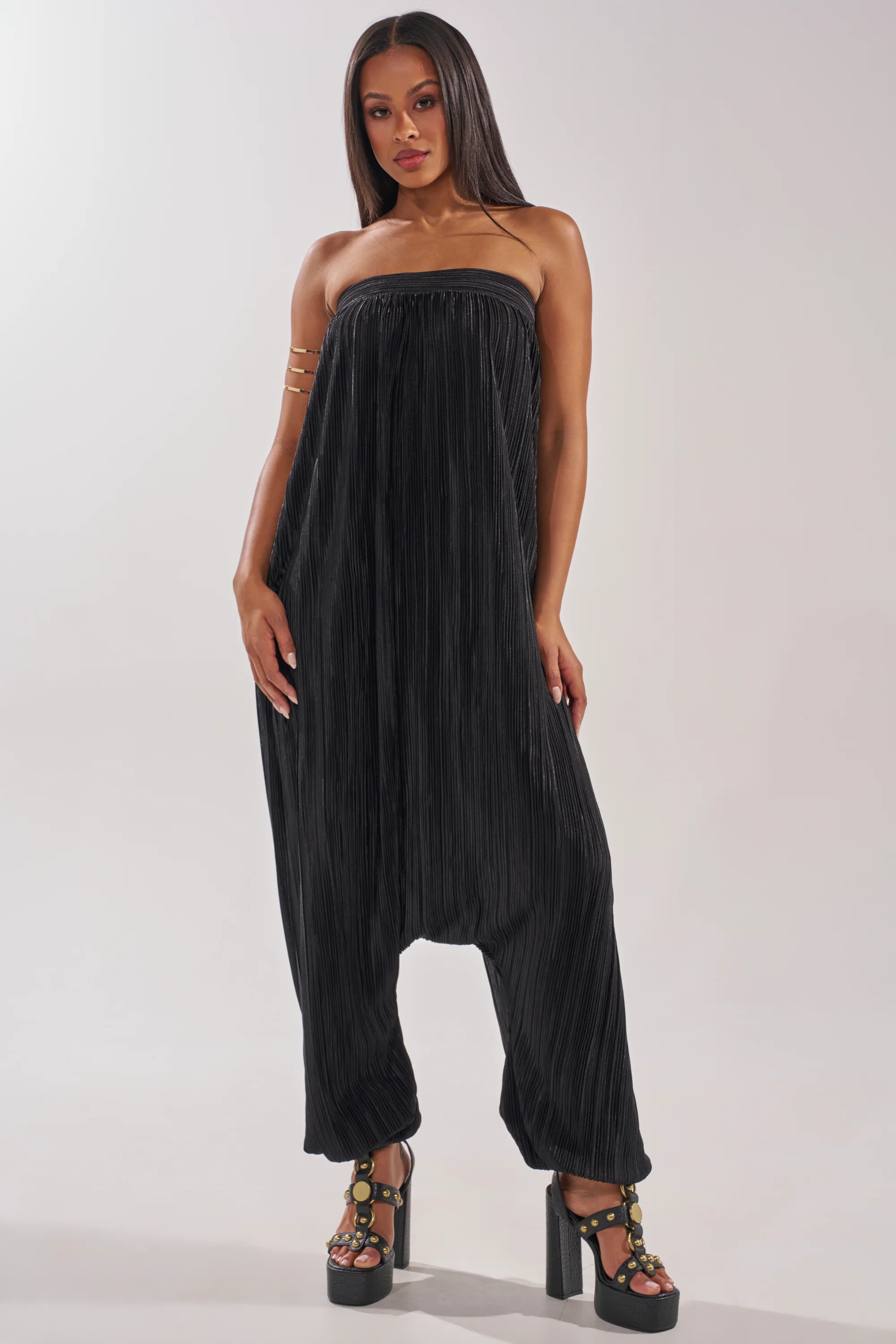 AKIRA From The City Drop Crotch Jumpsuit | Black | Size Medium | AKIRA