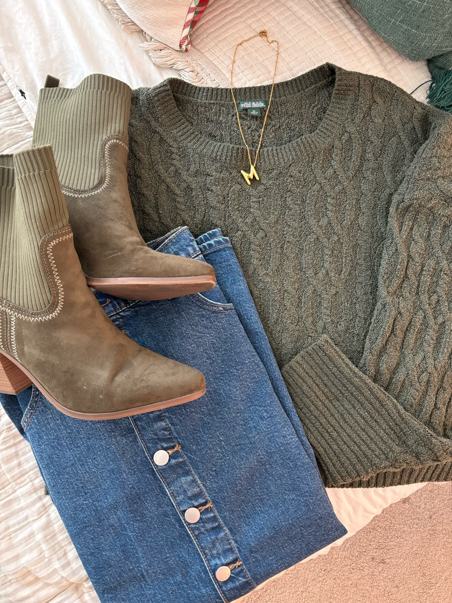 Thanksgiving outfit inspo 🦃

#LTKSeasonal #LTKHoliday #LTKMidsize