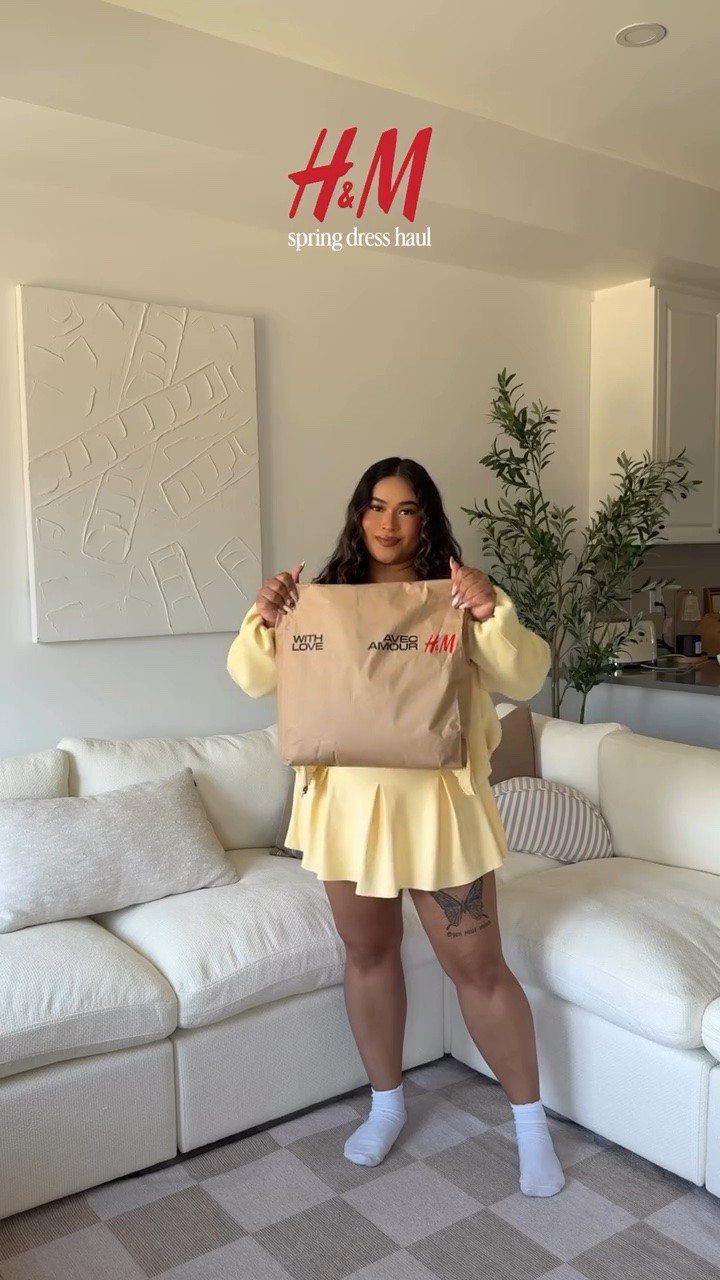 your spring summer dress era has officially arrived 🤍✨🫶🏽

Drop the word ‘NEED’ below and I’ll send you the deets 💌

H&M Haul, Spring Dresses, Occasion Wear, Try-On Haul, Dress Style, Size Large Fashion, OUTFIT, Style, Fresh Spring Looks, Affordable Fashion, Dresses, H&M Finds, New in H&M

#hmhaul #hmfinds #springdresses #occasionwear #springstyle

#LTKwedding #LTKdresses #LTKsummer