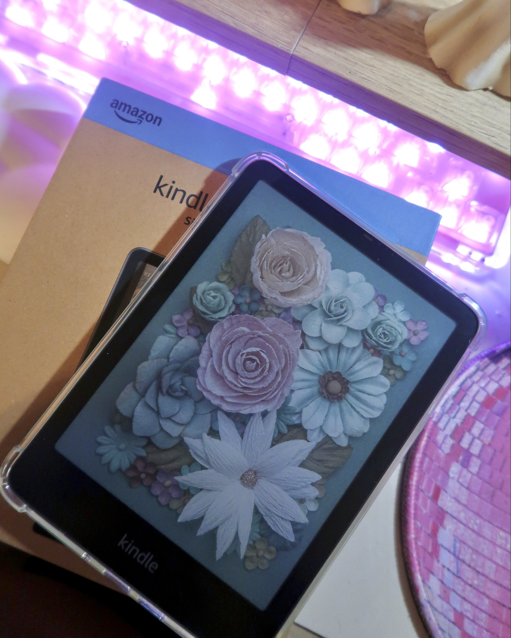 This Kindle Colorsoft is EVERYTHING!! And this inserts and stickers are so beautiful and perfect 😍💗 
#LTKFindsUnder100

#LTKU #LTKValentine #LTKSaleAlert