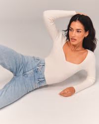 Women's Ultra High Rise 90s Straight Jean | Women's Bottoms | Abercrombie.com | Abercrombie & Fitch (US)