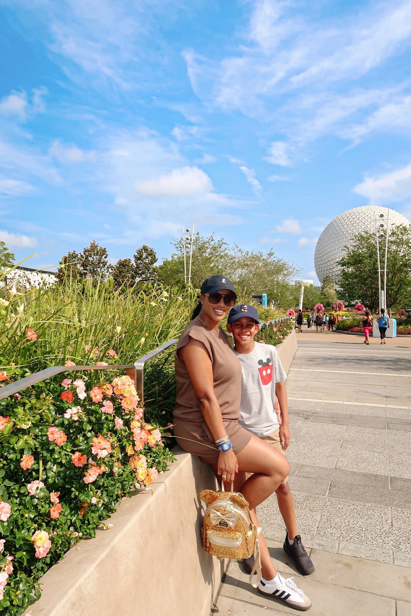 Disney outfits, Disney, Disney parks, Disney ootd , theme park outfit , travel, outfits, Amazon finds 

#LTKActive #LTKTravel #LTKFamily