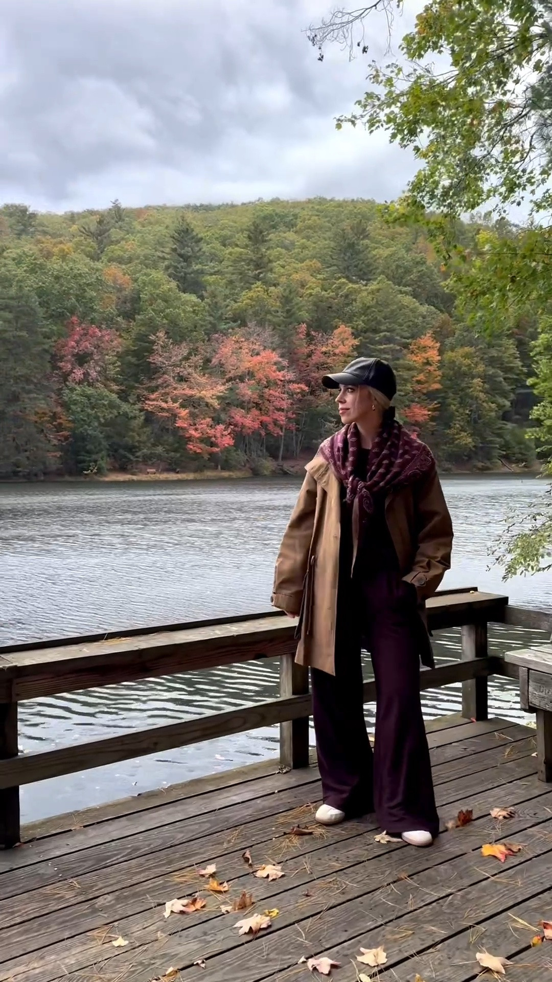 Casual fall outfit, fall mountain getaway, @Guest In Residence bandana scarf, burgundy fall outfit