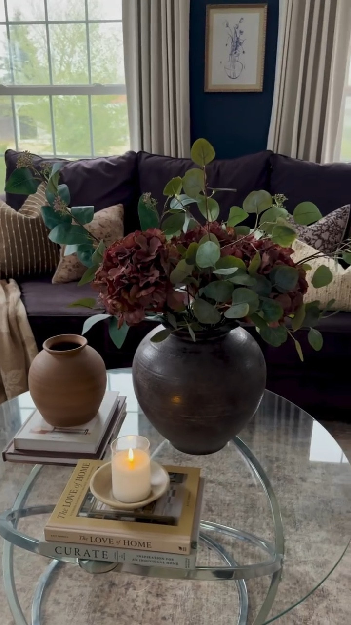 There’s something about the way a room settles in the evening…
slower, softer, cozier ✨

#transitionalstyle #layeredhome #home #organicmodern #moodyvibes Living Room

#LTKHome #LTKU #LTKSeasonal
