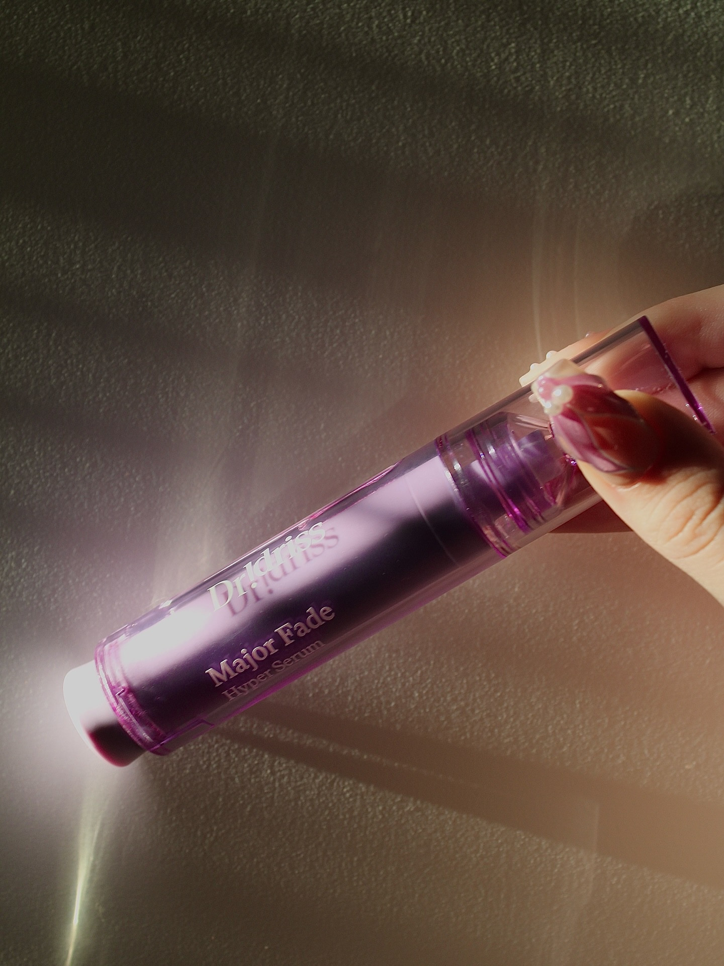 Finally tackling my hyperpigmentation with the beautiful Dr. Driss Major Fade Hyper Serum👾

I've been looking for a product that truly makes a difference in those stubborn dark spots, and this serum uses powerful ingredients to help fade them without irritation. Love the luxe, purple packaging! 

@dr.idriss 

#majorfade #dridriss #hyperserum #skincare #skincaretips #hyperpigmentationtreatment #evenskintone #drdriss #sephora #skinnerd #purple #aesthetic #productphotography #ugc #explorepage #trendingskincare #fadeserum