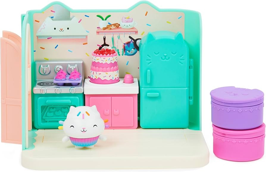 Gabby's Dollhouse, Bakey with Cakey Kitchen with Figure and 3 Accessories, 3 Furniture and 2 Deli... | Amazon (US)