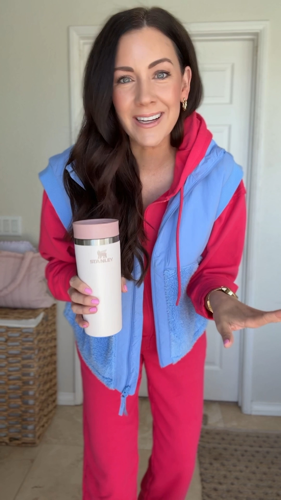 First drop off outfit of the year! Loving this color combo😍👏🏻
Small joggers
Medium vest
Small zip up hoodie 

#LTKootd #LTKFindsUnder50 #LTKFindsUnder100