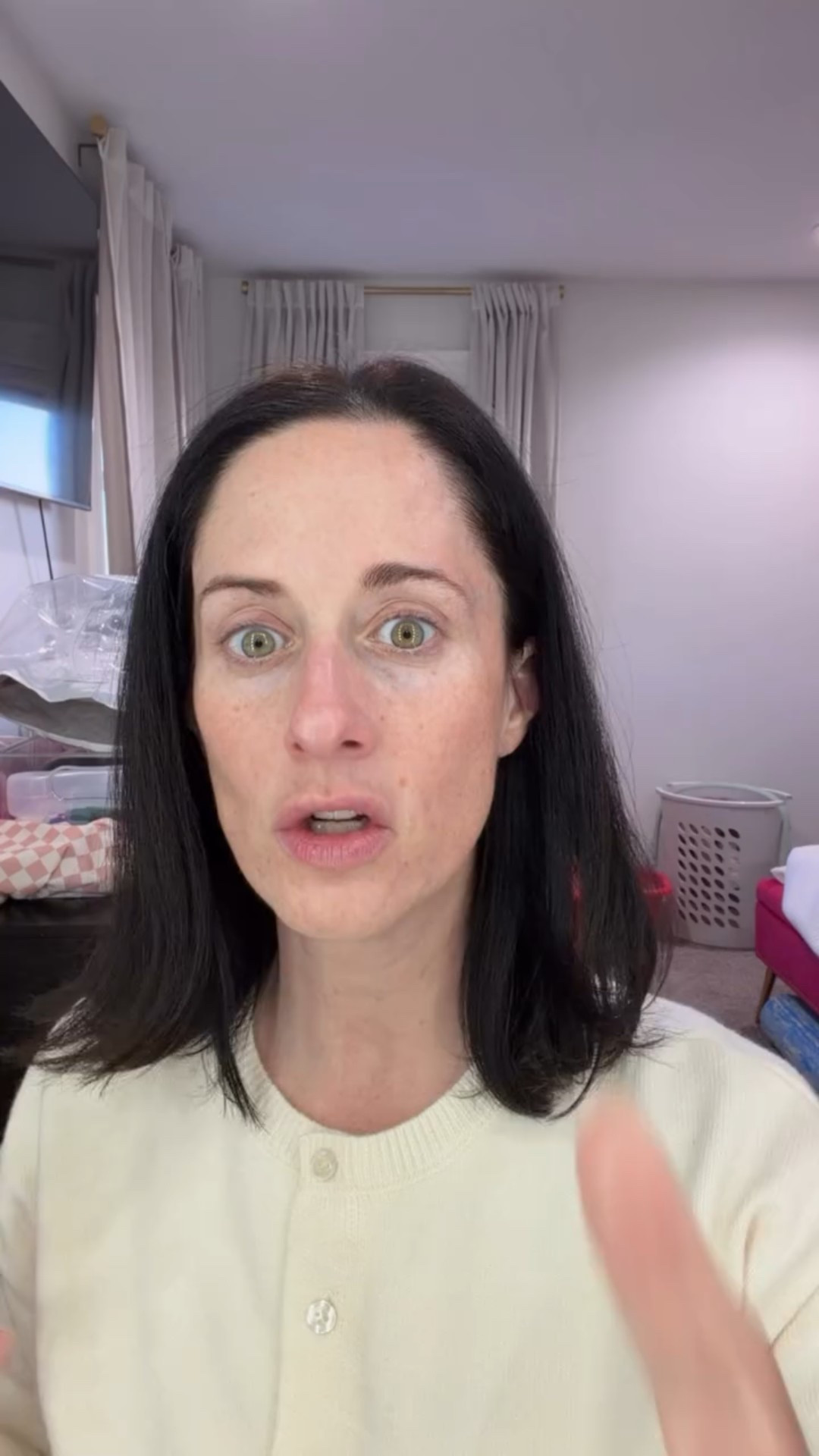 @lauragellerbeauty @mdsolarsciences @milanicosmetics @amazon @bareminerals @politesocietybeauty