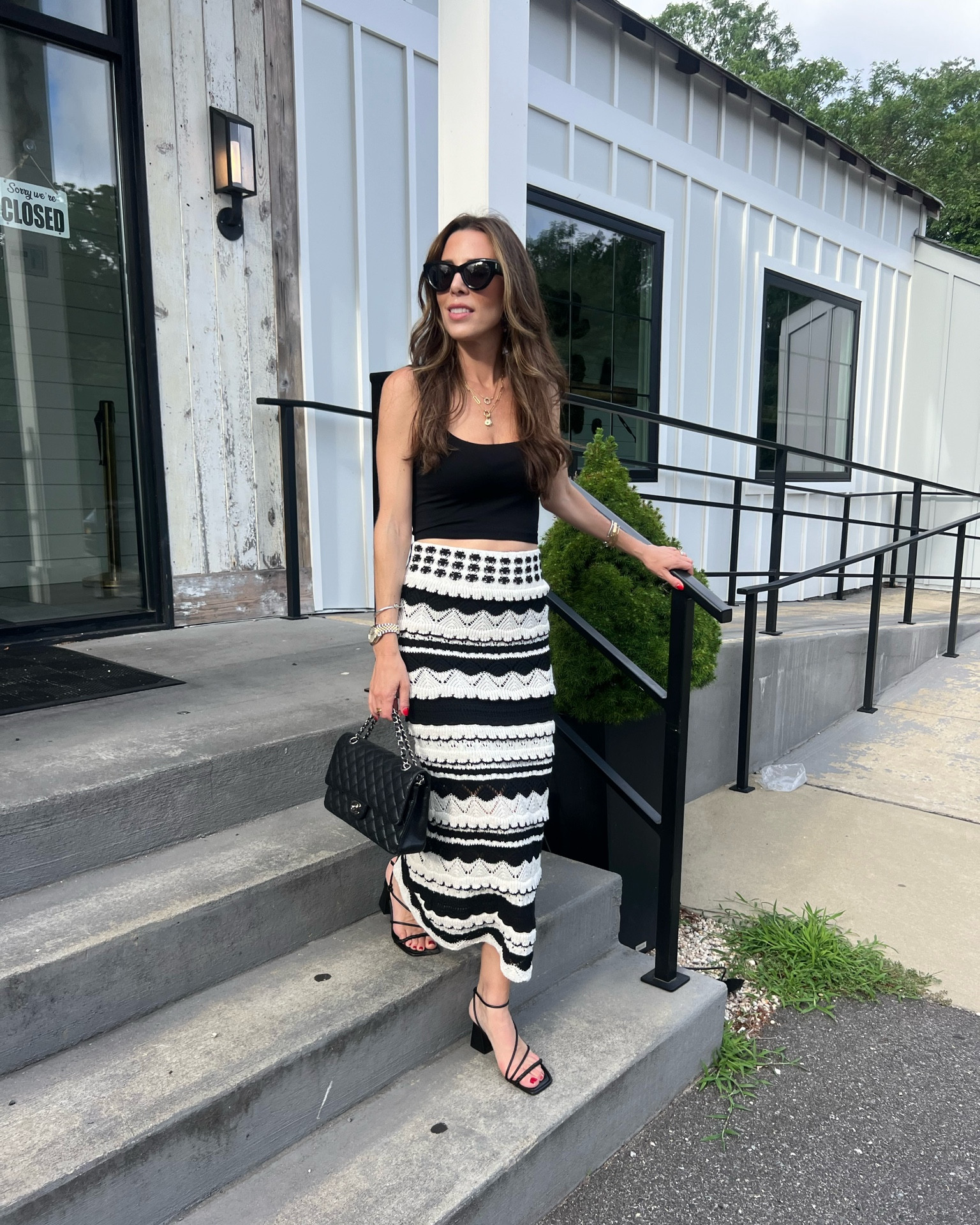 Black and white for the night. 


#LTKFindsUnder100 #LTKSeasonal #LTKFindsUnder50