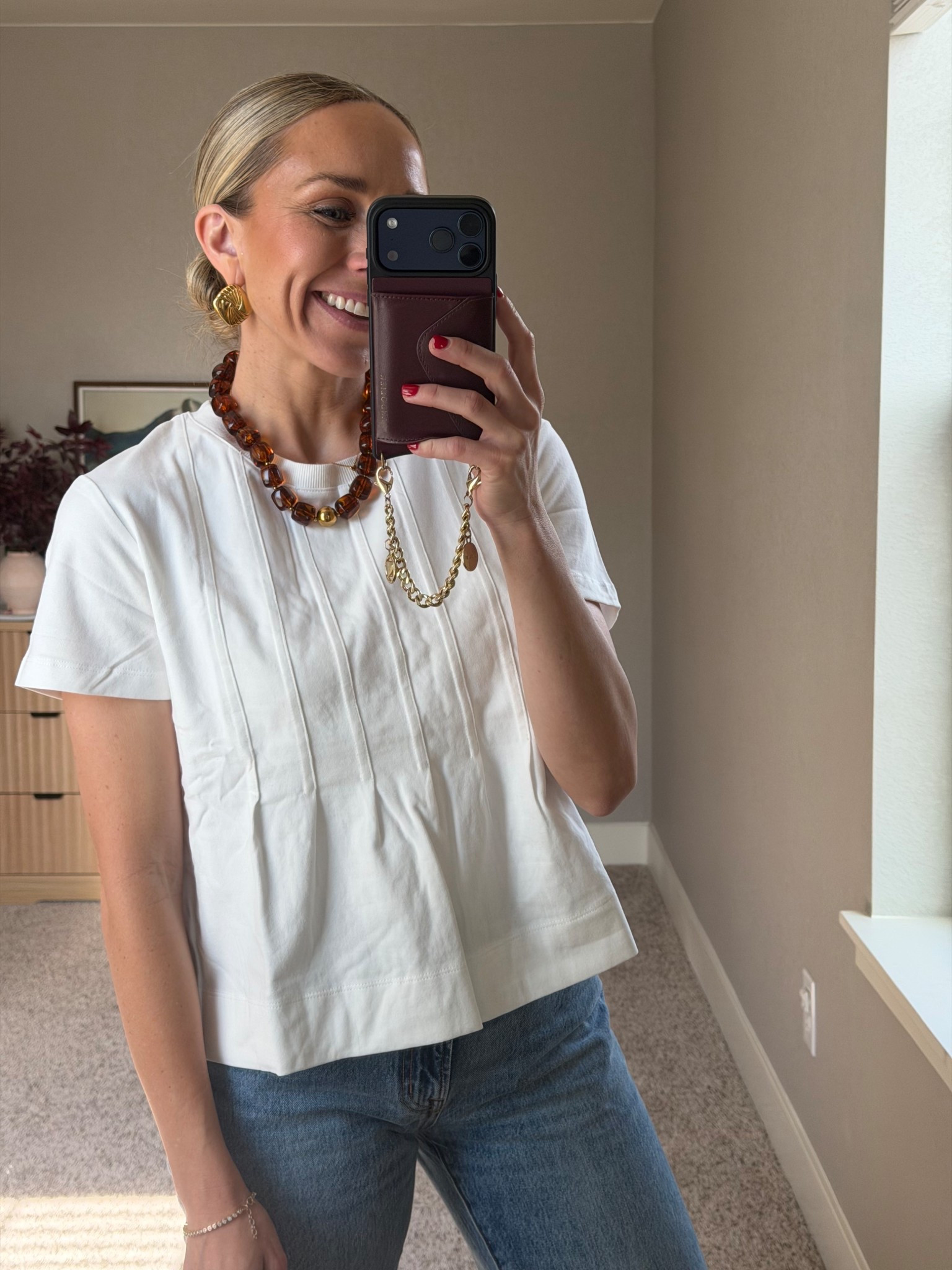 this top has so much character but still so simple! 

#LTKmomlife #LTKootd #LTKgrwm