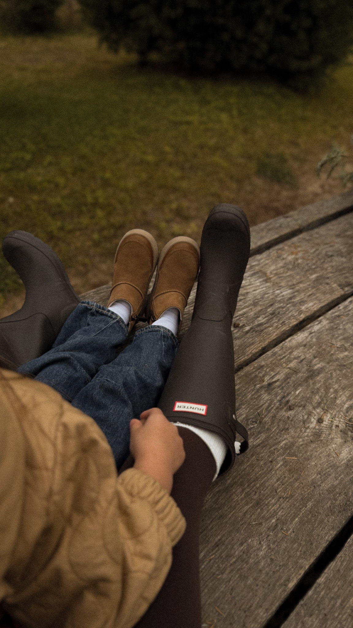 Love these dark brown hunter boots! 

#LTKFindsUnder100 #LTKFindsUnder50 #LTKSaleAlert