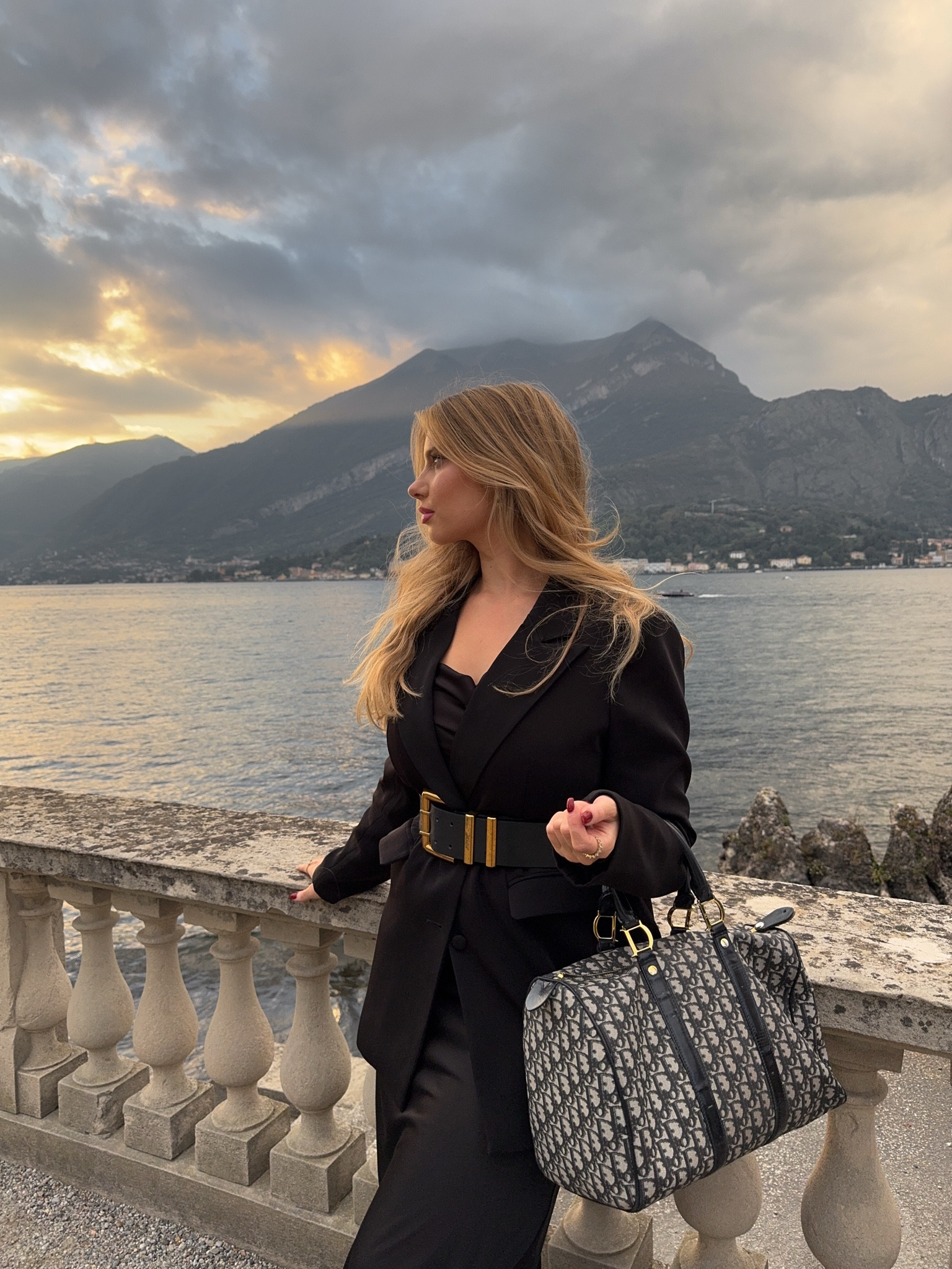 Fall outfit inspo 🖤 

#LTKTravel #LTKHoliday #LTKStyleTip