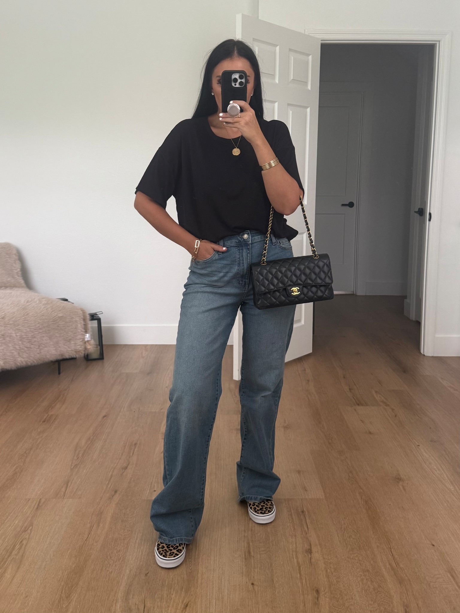 Sofia Tee with Short Sleeves wearing size large only $8. No Boundaries High Rise Baggy Wide Leg Jeans only $16