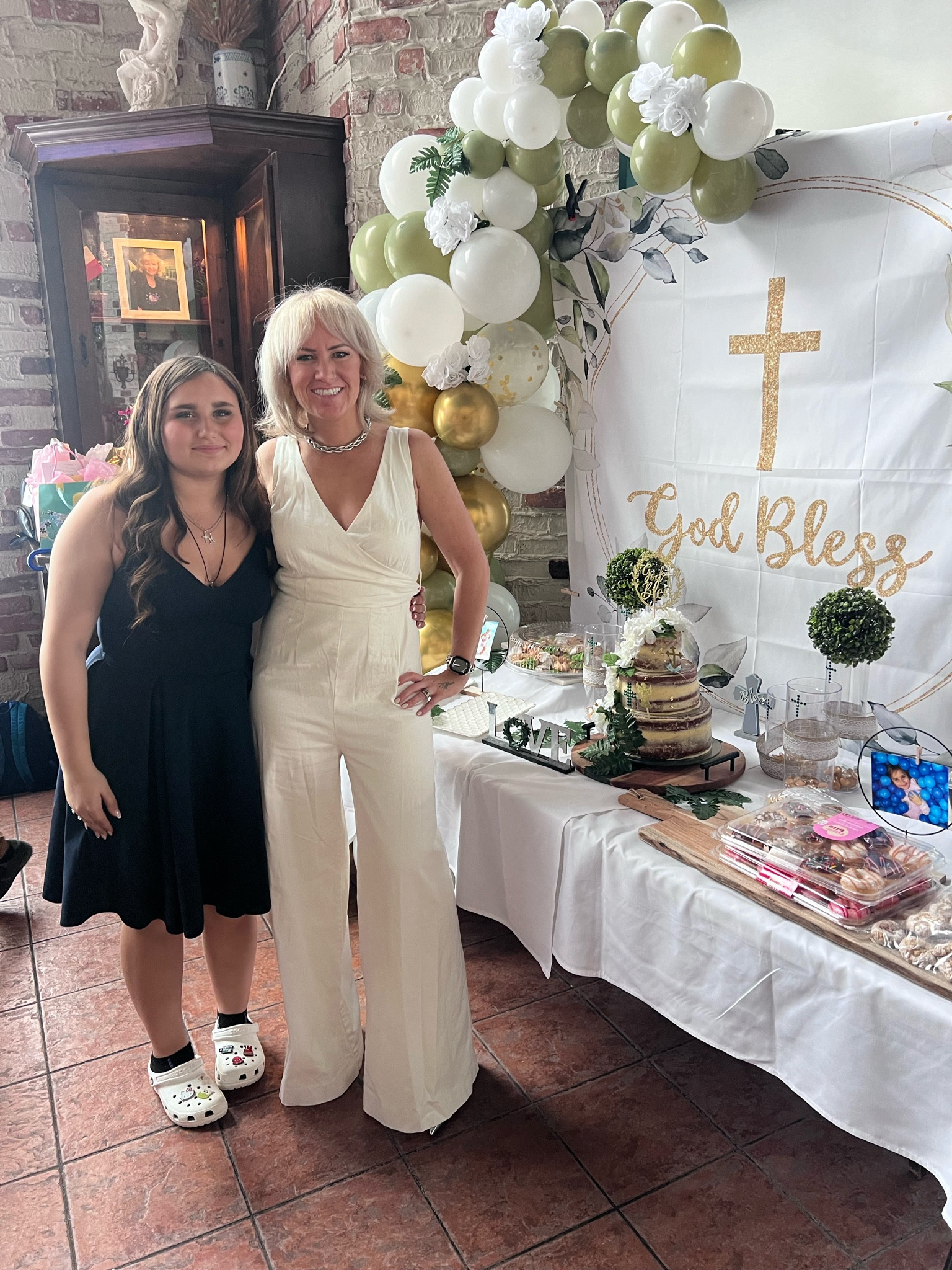 The perfect white romper jumpsuit #anthropologie #fashion #anthropologiehome #style #freepeople #ootd #homedecor #anthropology #poshmark #blogger #interiordesign #anthro #boho #nordstrom #designer #apartmenttherapy #bohostyle #bohodecor #art #resale #poshmarkseller #consignment #myanthropologie #chic #sodomino #fashionblogger #vintage #bohochic #fallfashion #theprettycities #confirmation #fashion #white #romper #dress #partywear #churchwear

#LTKfamily #LTKparties #LTKFestival