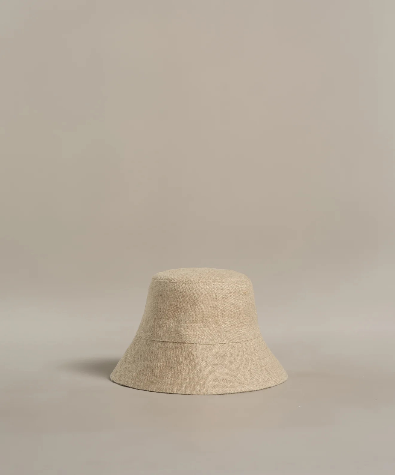 Jenni Kayne Women's Linen Bucket Hat Size Medium/Large | Jenni Kayne