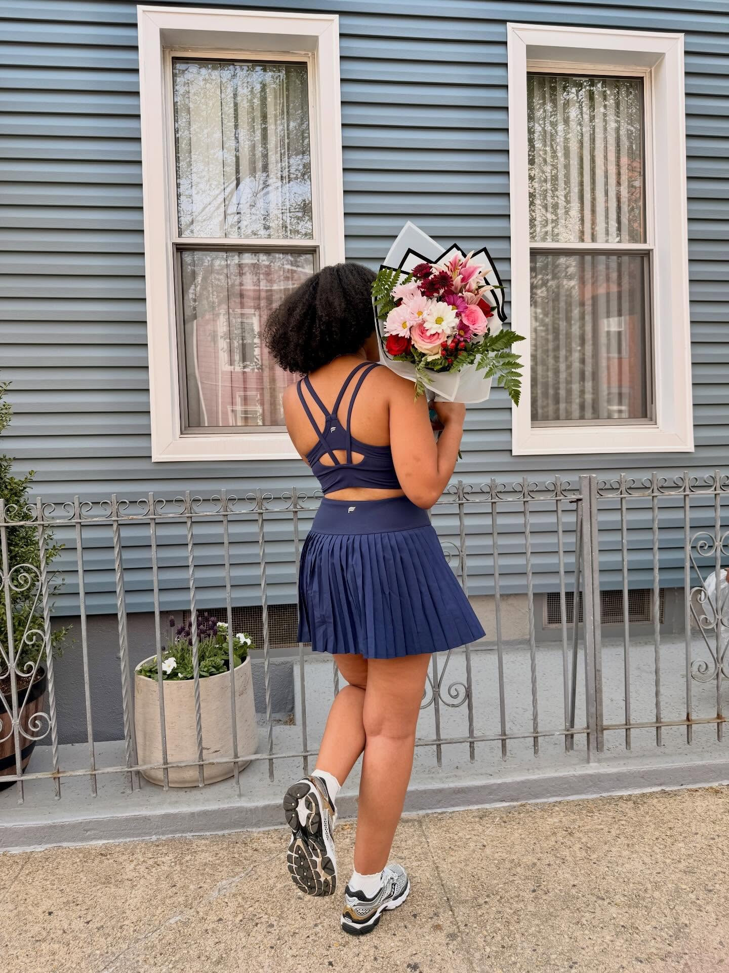 This @fabletics set deserved more than the gym #fableticspartner 

Outfit deets 👇
Hot Shot Pleated Skirt Classic Mini
Feather Tech+ Racerback Cropped Tank
Principal Longline Medium Impact Sports Bra
Everything is in color Deep Blue 💙