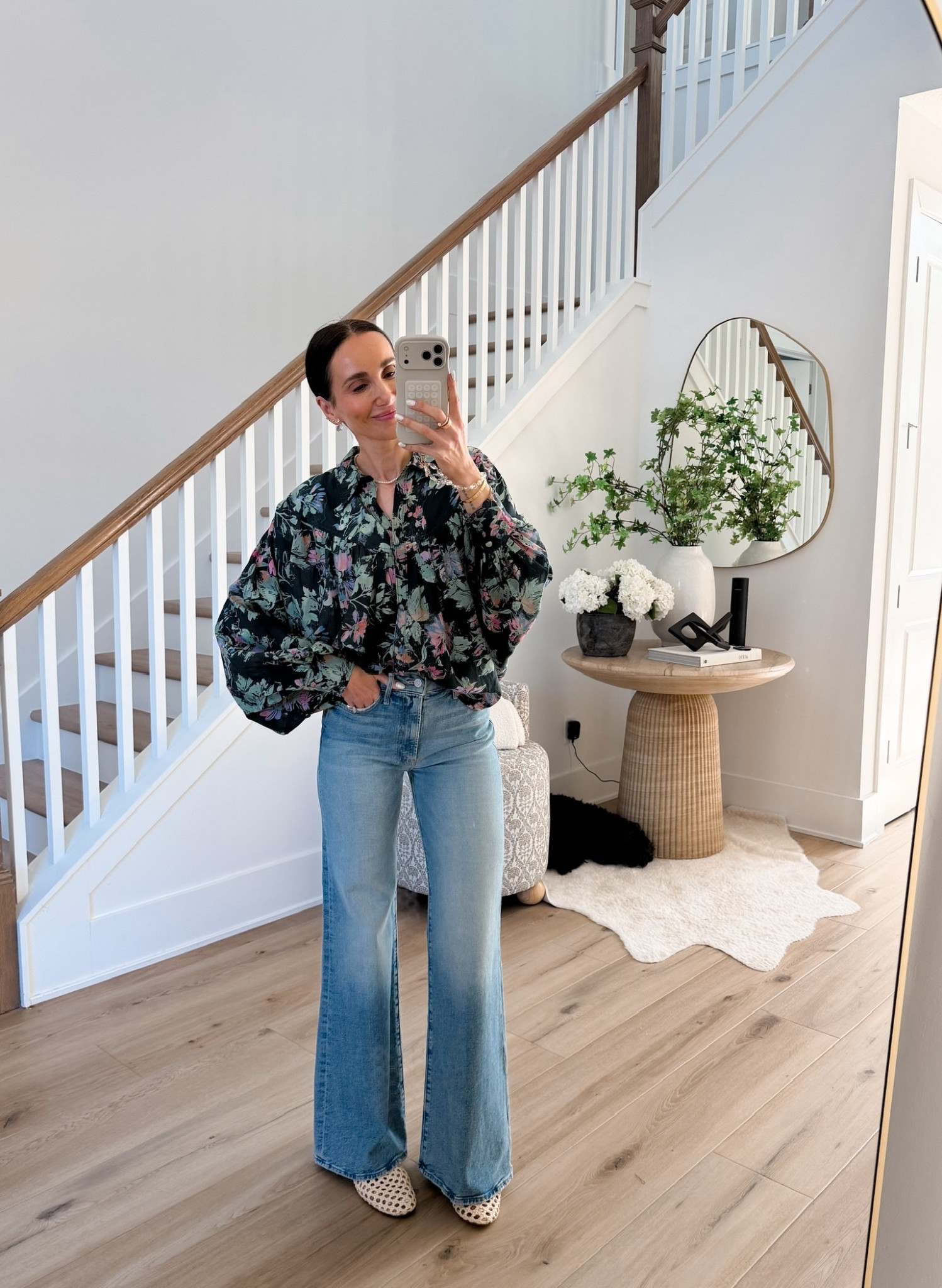 Blouse XS. 20% Off a Regular-Price Purchase $100+ code ANNAB20.

floral blouse, spring outfit, , anthropologie sale, Mothe jeans on sale, annabrstyle

#LTKSaleAlert #LTKOver40