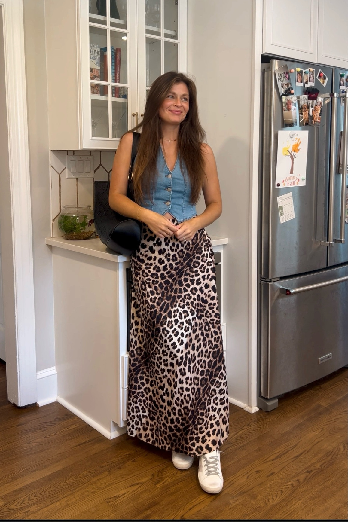 top - m
bottoms - m 


#LTKSeasonal #LTKShoeCrush #LTKFallSale