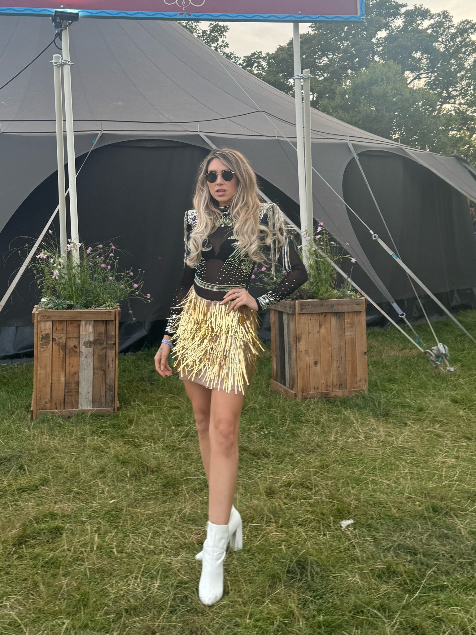 Show girl festival. #festival 

#LTKstyletip
