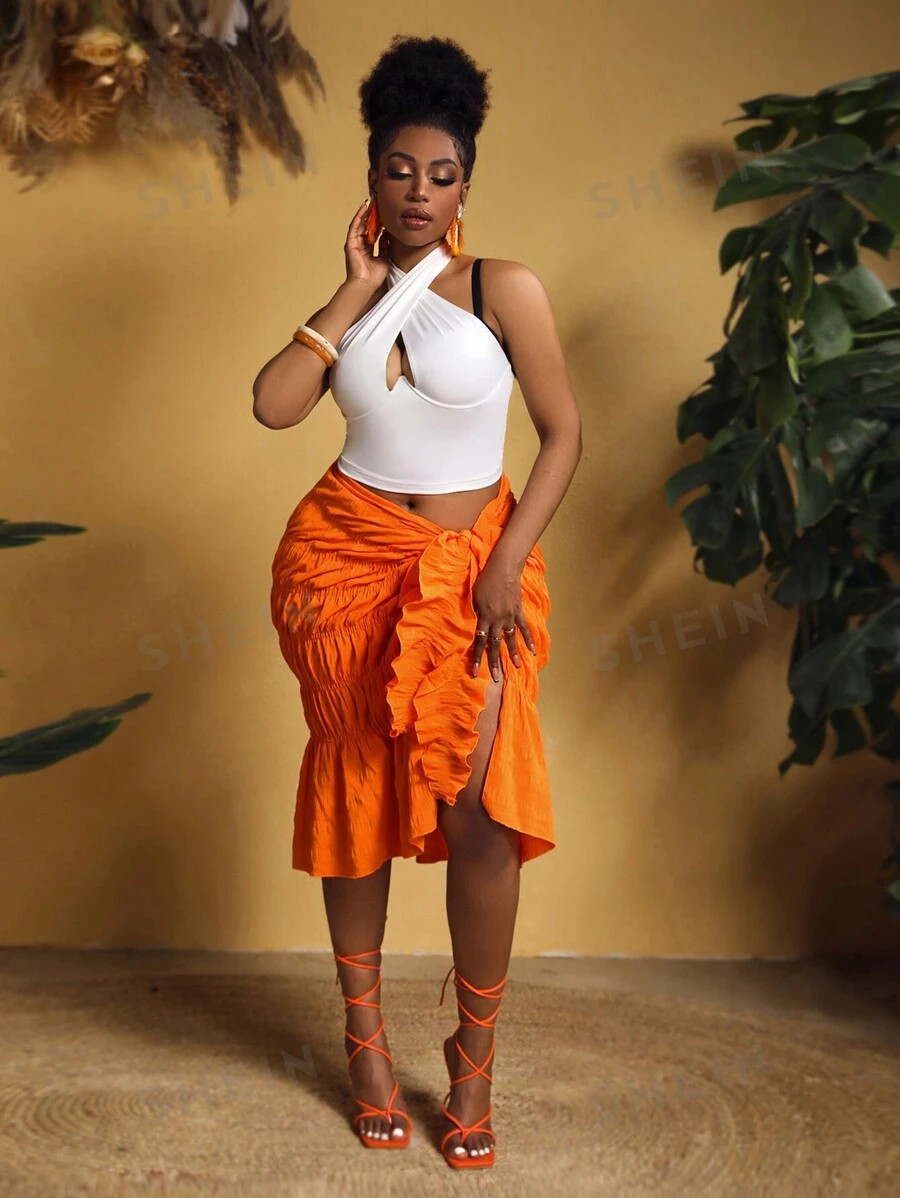 SHEIN Slayr Plus Size Women's Colorblock Cross Halter Neck Top And Skirt Beach Vacation Set | SHEIN