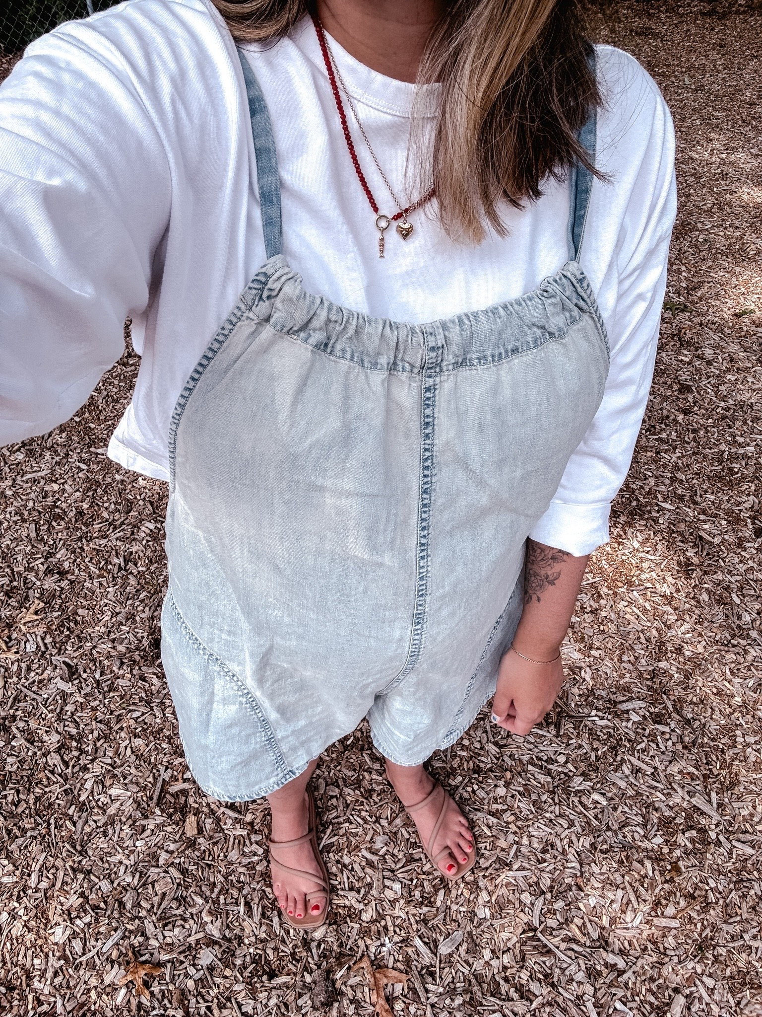 Mom ootd - living in these shortalls as of lately 💙

#LTKmomlife #LTKMidsize #LTKBump