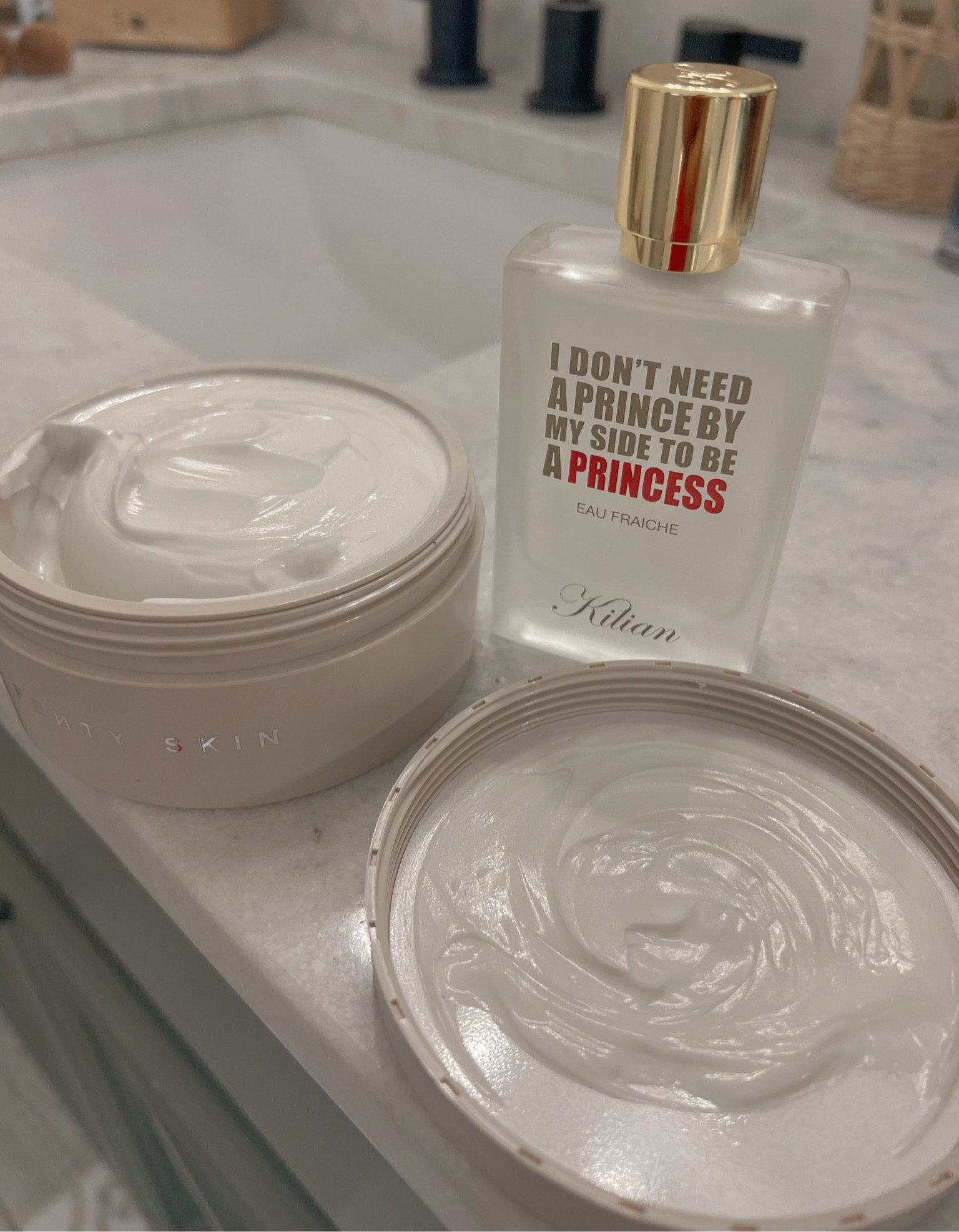 The most HEAVENLY COMBO🎄🤎influenced by Jaclyn Hill🙈 so good! Stocking up on this cinnamon lotion! 

Sephora / fenty / kilian perfume / for her / Beauty / Holley Gabrielle 

#LTKHoliday #LTKfindsunder100 #LTKbeauty