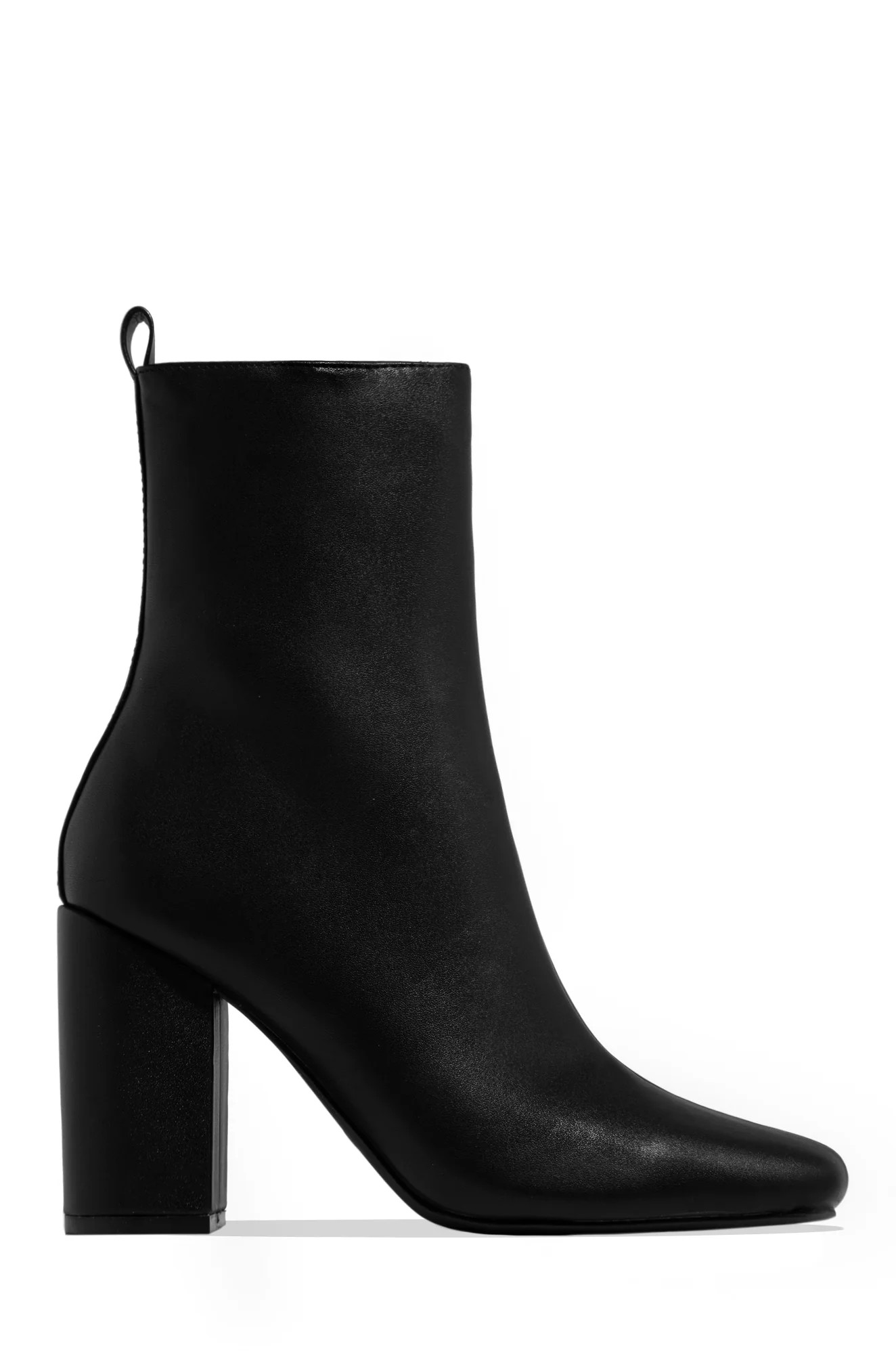 Miss Lola | Black Squared Toe Chunky Heel Ankle Booties | MISS LOLA