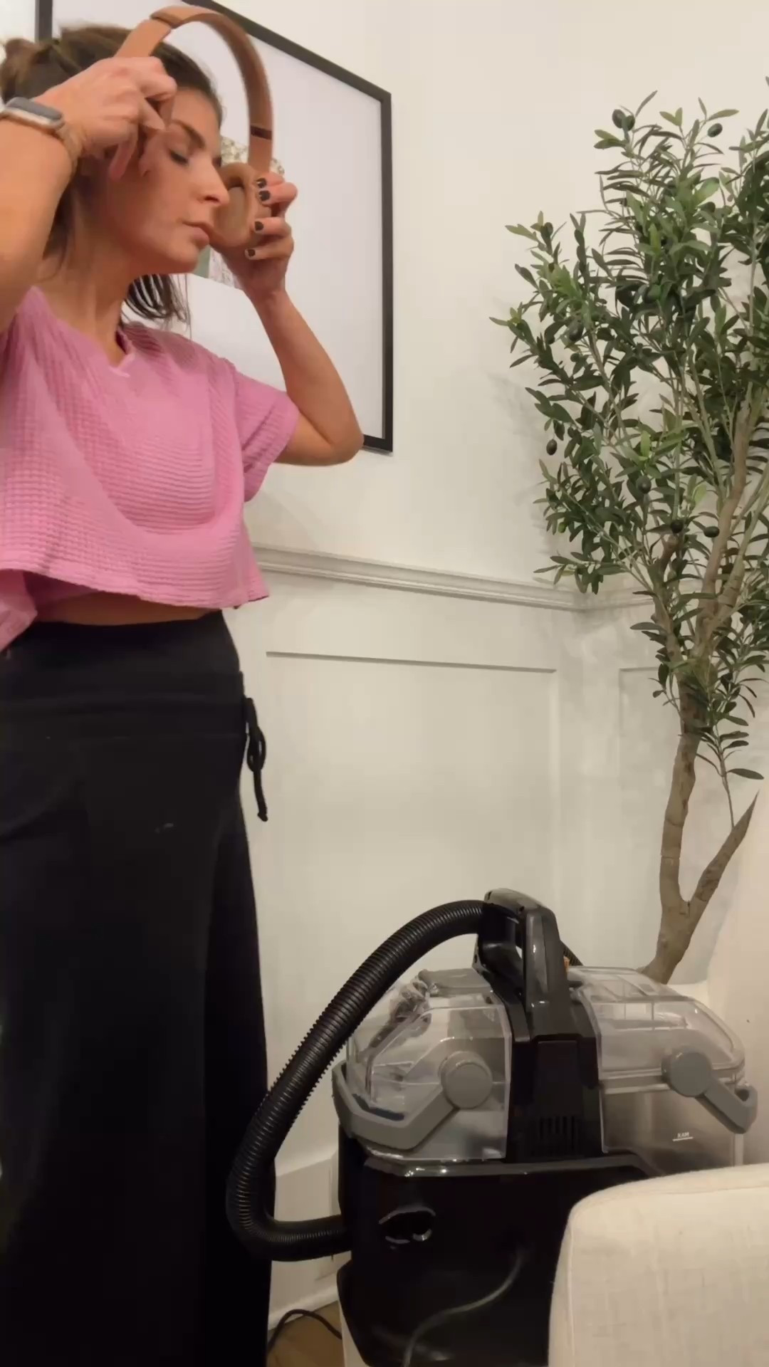 Nothing says ✨living my best life✨ like an audiobook and a steam vacuum after bedtime. Age 34 unlocked. Finally tapping into the Christmas gift I was so excited about. 👵🏻

#LTKHome #LTKSeasonal #LTKGiftGuide