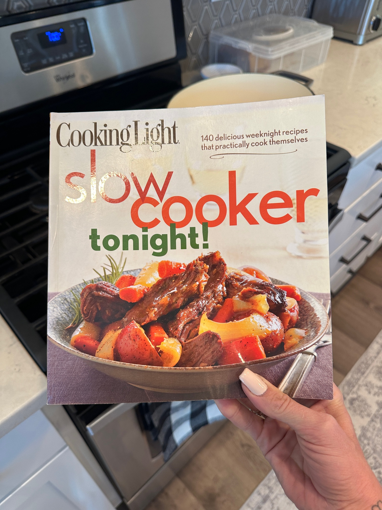 Healthy eating, slow cooker, cookbook, slow cooker meals, meal planning, meal prep, recipes 