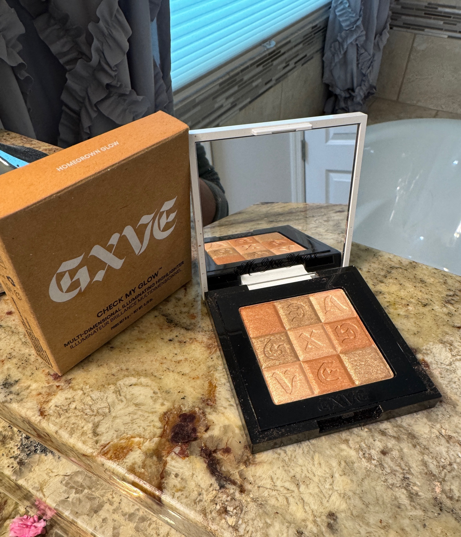 Peach glow.



#LTKBeauty #LTKFindsUnder50