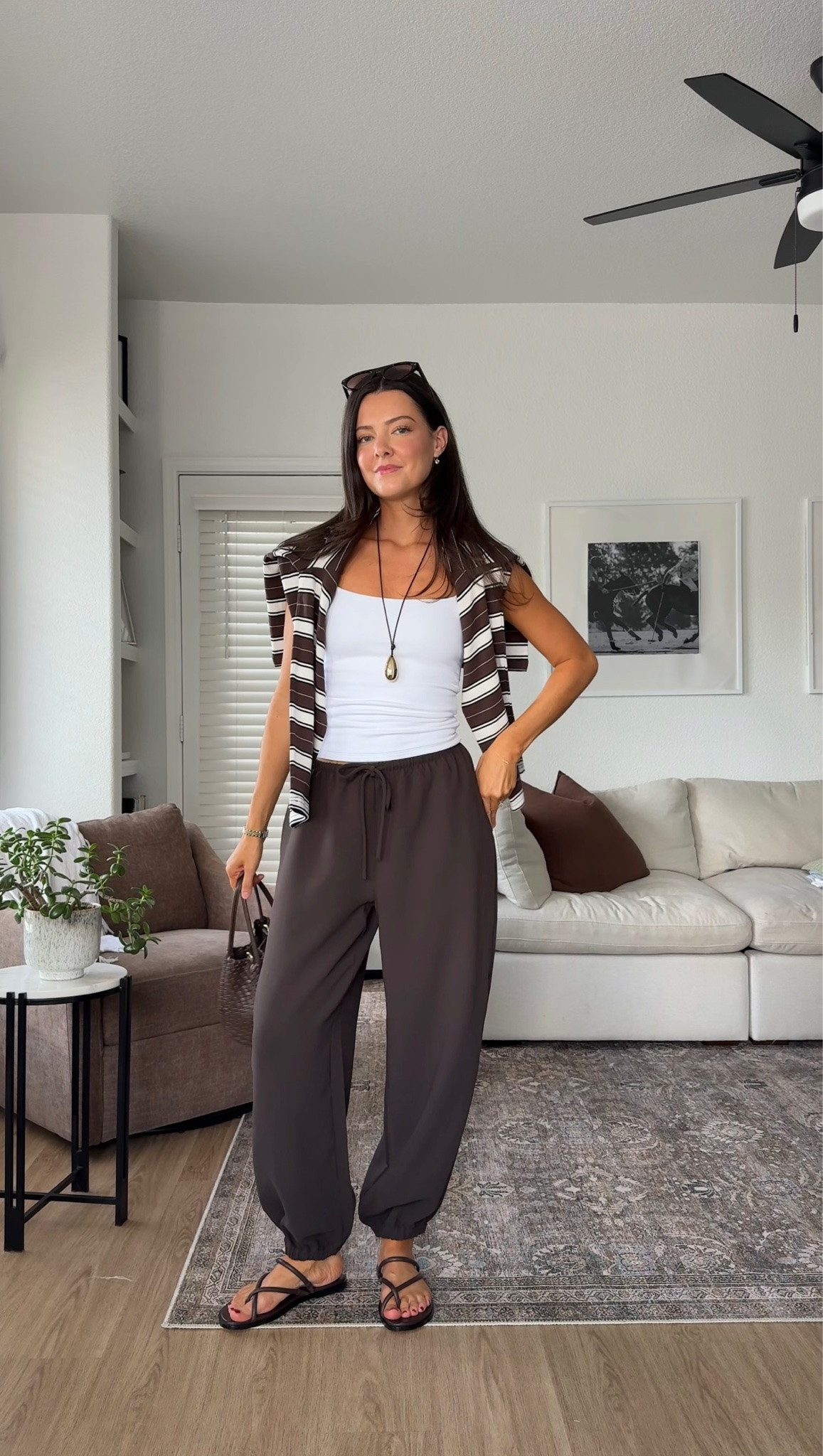 Styling my ballon pants! Sizing: I am 5’7” wearing small (reg length) in the pants, small in everything from Aritzia and XS in everything from Abercrombie.